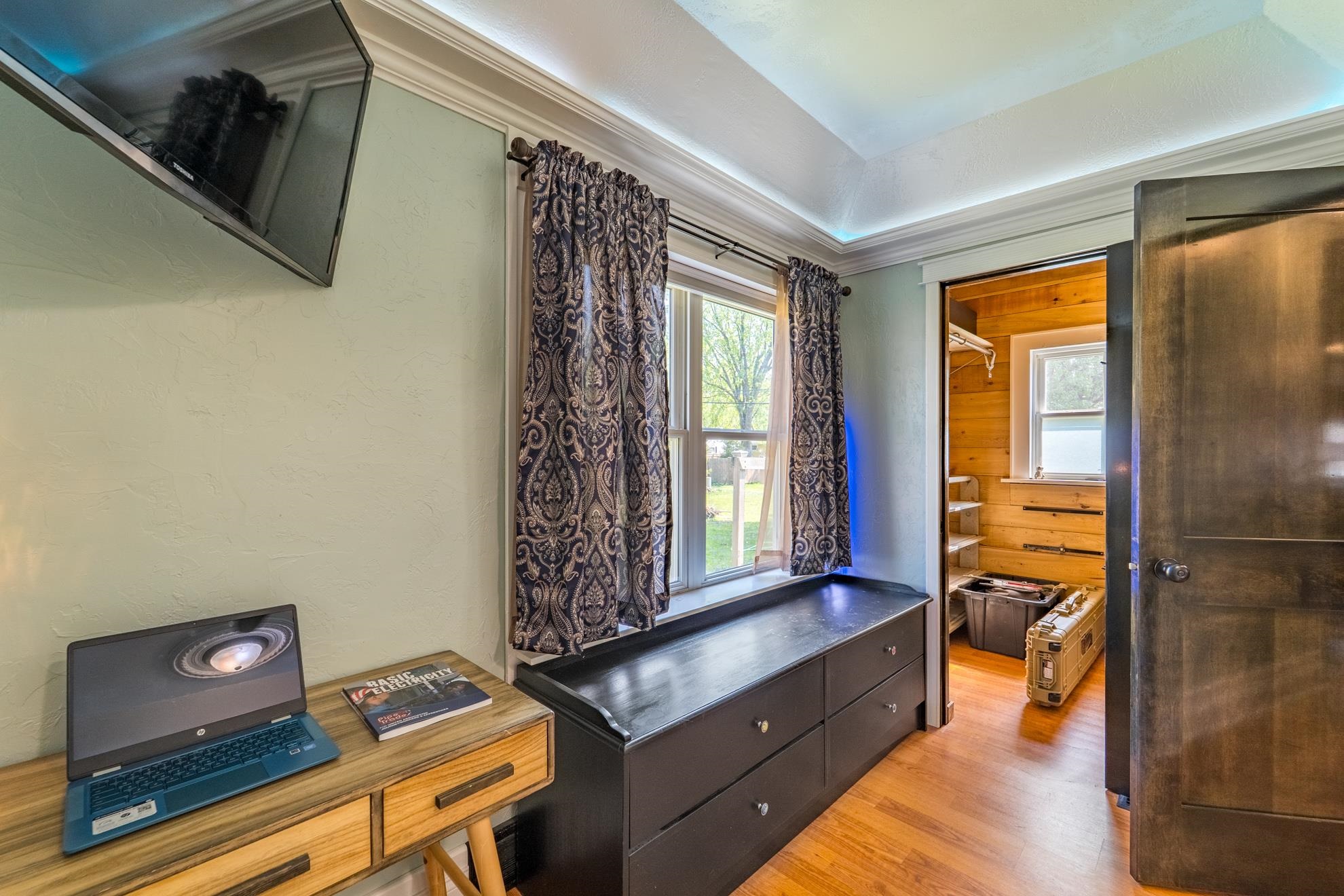 1237 S 6TH AVENUE, Wausau, Wisconsin 54401, 2 Bedrooms Bedrooms, ,2 BathroomsBathrooms,Residential,For Sale,1237 S 6TH AVENUE,22501984