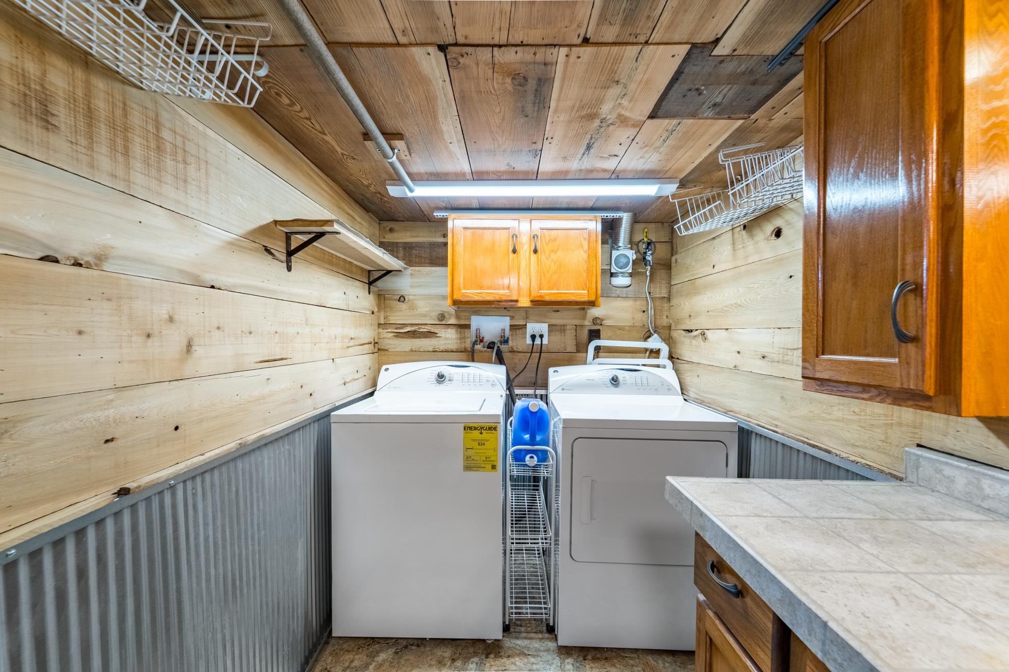 1237 S 6TH AVENUE, Wausau, Wisconsin 54401, 2 Bedrooms Bedrooms, ,2 BathroomsBathrooms,Residential,For Sale,1237 S 6TH AVENUE,22501984