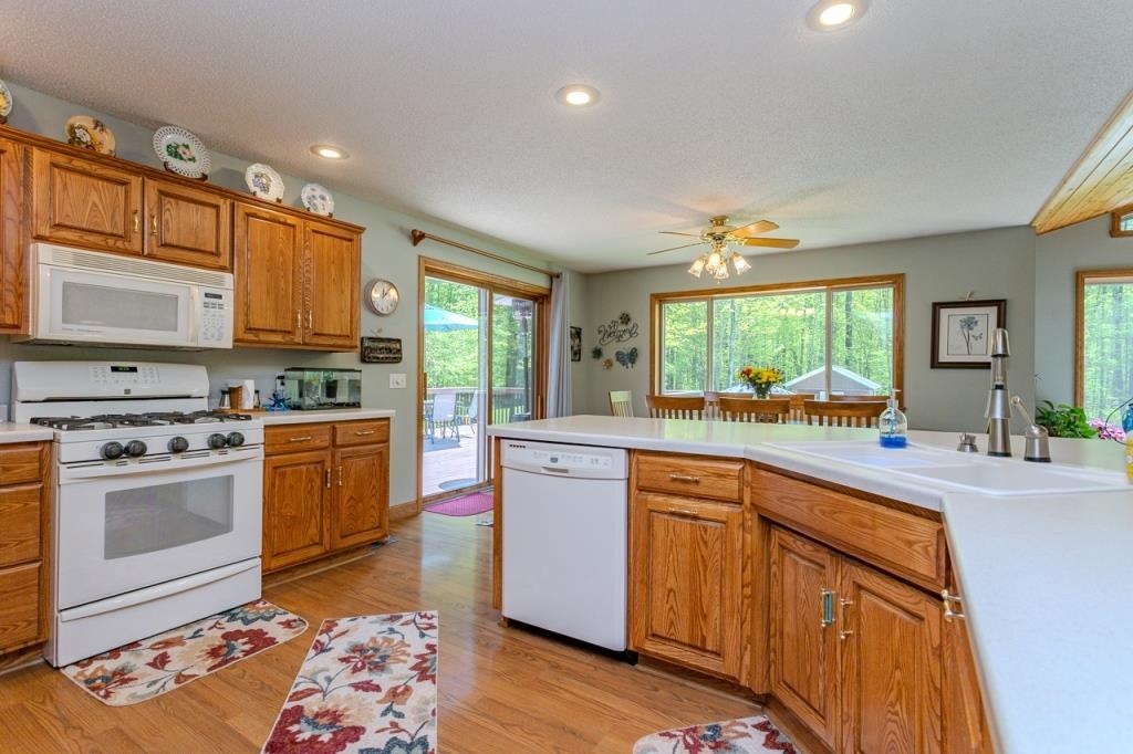 165657 WESTON AVENUE, Ringle, Wisconsin 54471, 3 Bedrooms Bedrooms, ,3 BathroomsBathrooms,Residential,For Sale,165657 WESTON AVENUE,22501991