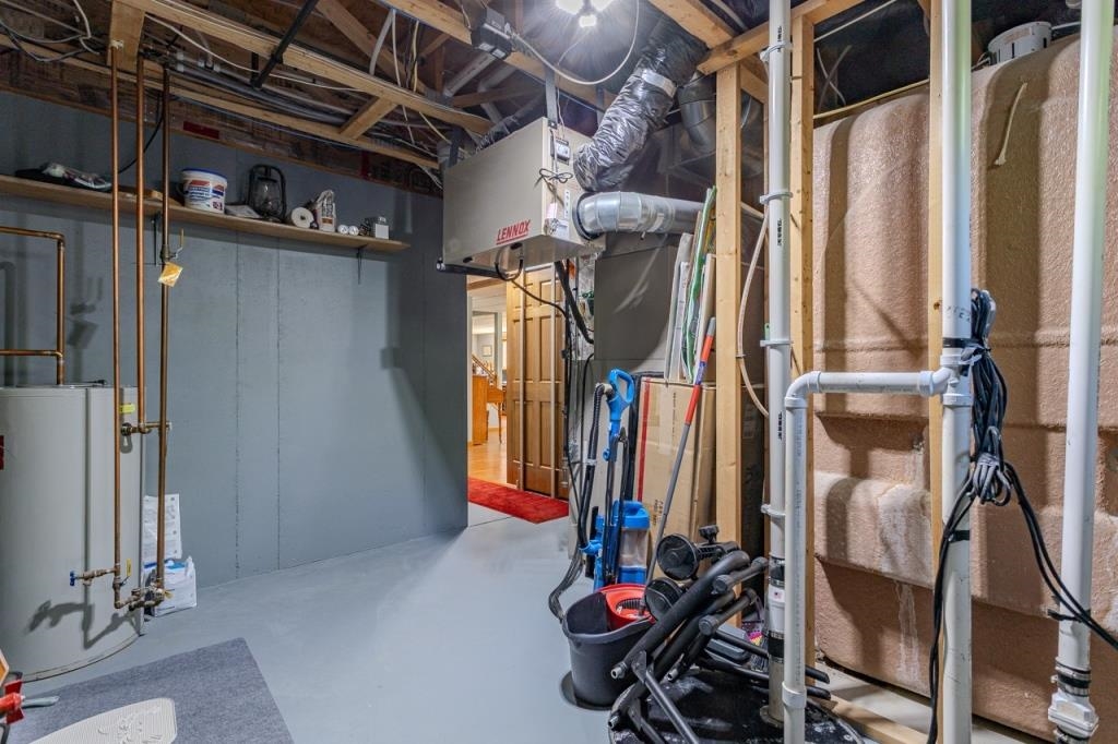 165657 WESTON AVENUE, Ringle, Wisconsin 54471, 3 Bedrooms Bedrooms, ,3 BathroomsBathrooms,Residential,For Sale,165657 WESTON AVENUE,22501991