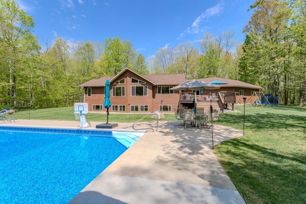 165657 WESTON AVENUE, Ringle, Wisconsin 54471, 3 Bedrooms Bedrooms, ,3 BathroomsBathrooms,Residential,For Sale,165657 WESTON AVENUE,22501991