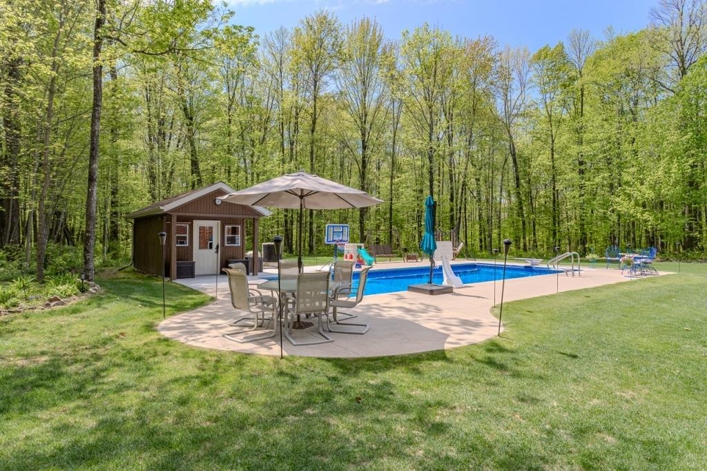 165657 WESTON AVENUE, Ringle, Wisconsin 54471, 3 Bedrooms Bedrooms, ,3 BathroomsBathrooms,Residential,For Sale,165657 WESTON AVENUE,22501991