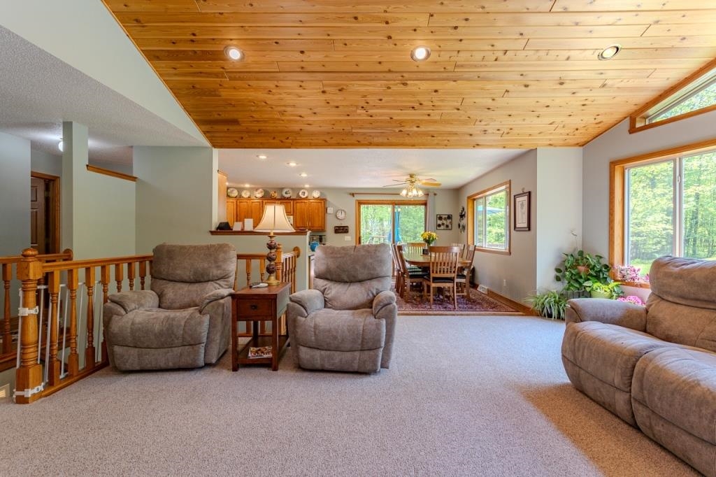 165657 WESTON AVENUE, Ringle, Wisconsin 54471, 3 Bedrooms Bedrooms, ,3 BathroomsBathrooms,Residential,For Sale,165657 WESTON AVENUE,22501991