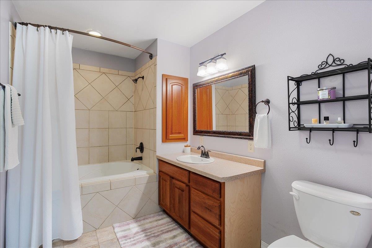 200577 PLEASANT ROAD, Marshfield, Wisconsin 54449, 4 Bedrooms Bedrooms, ,4 BathroomsBathrooms,Residential,For Sale,200577 PLEASANT ROAD,22501993