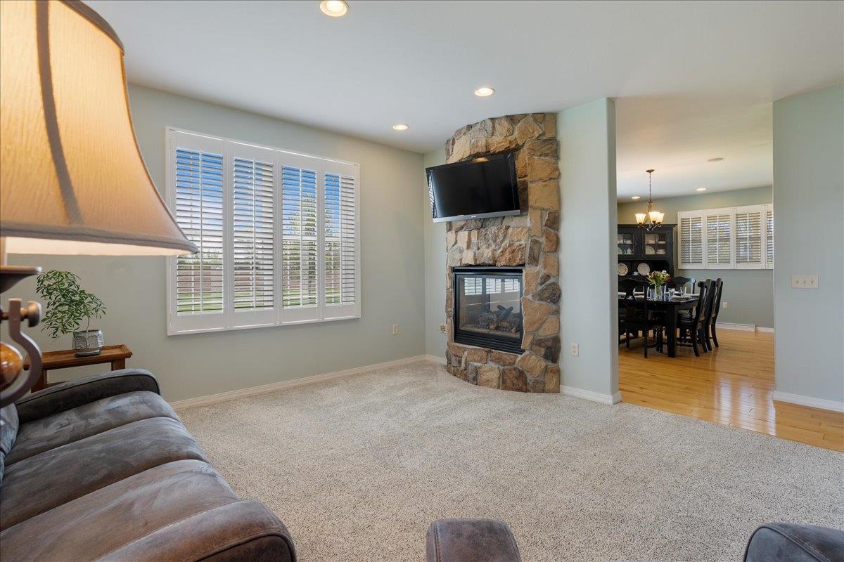 200577 PLEASANT ROAD, Marshfield, Wisconsin 54449, 4 Bedrooms Bedrooms, ,4 BathroomsBathrooms,Residential,For Sale,200577 PLEASANT ROAD,22501993