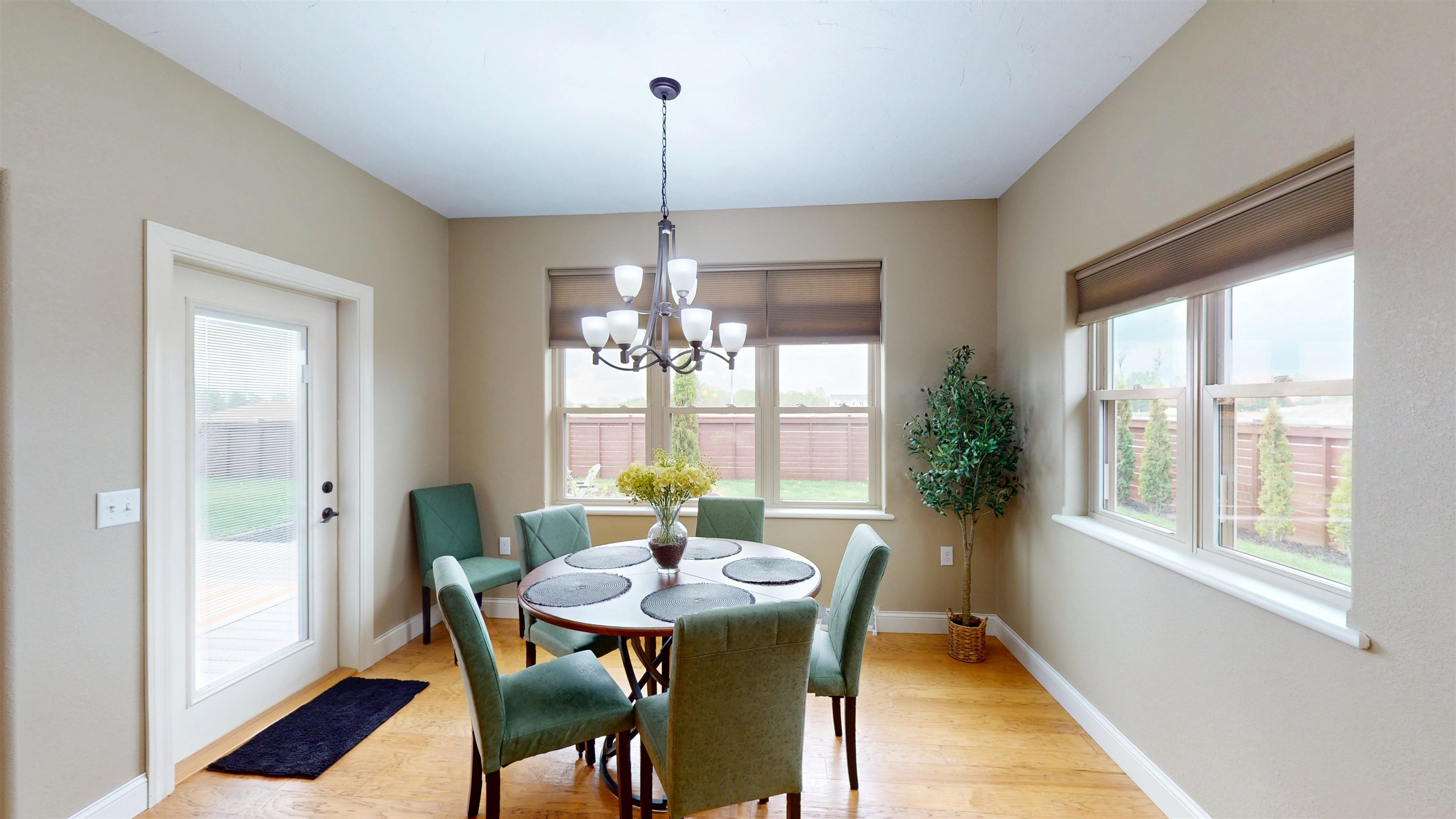 1524 E 20TH STREET, Marshfield, Wisconsin 54449, 4 Bedrooms Bedrooms, ,3 BathroomsBathrooms,Residential,For Sale,1524 E 20TH STREET,22502004
