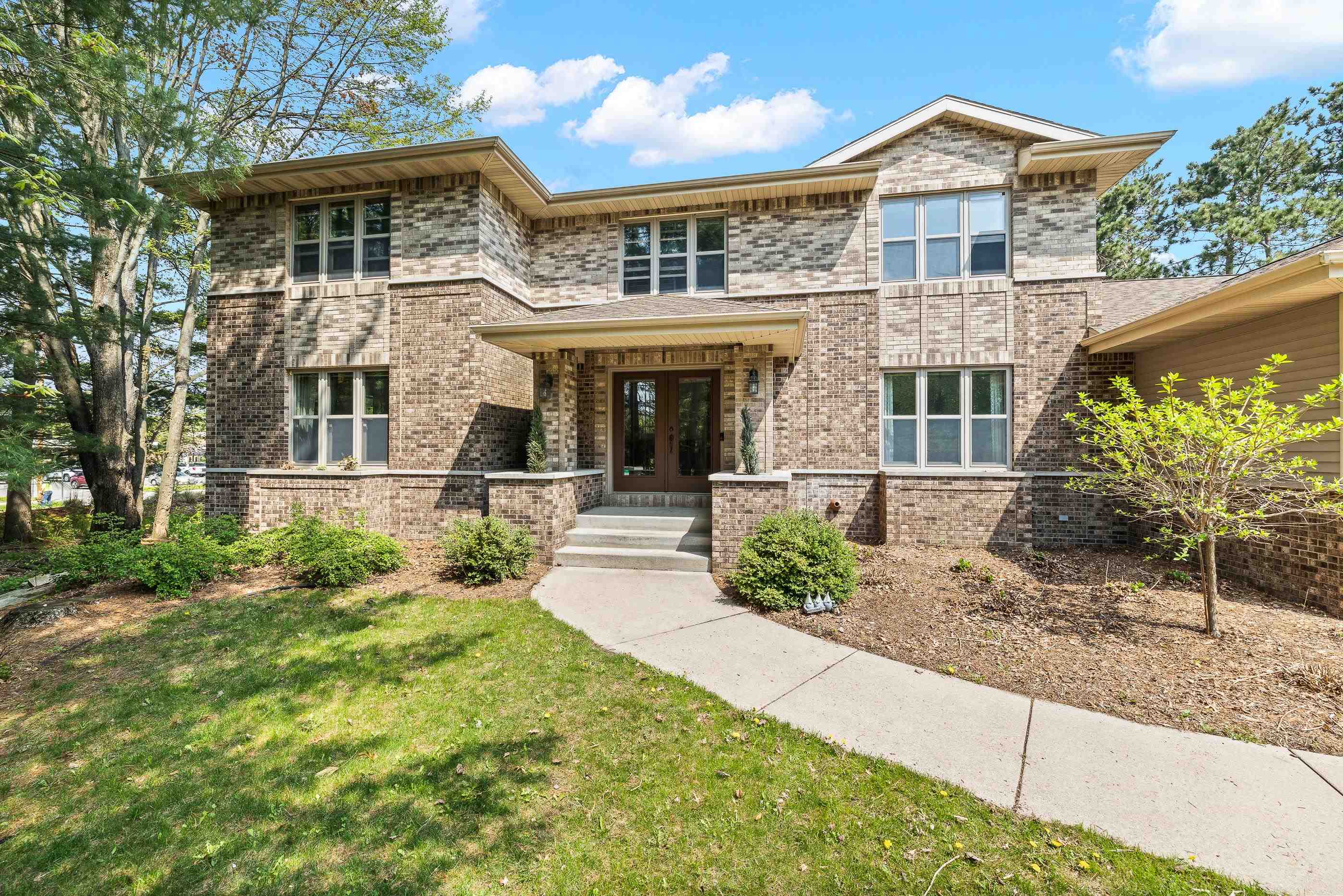 448 W TRILLIUM COURT, Stevens Point, Wisconsin 54481, 5 Bedrooms Bedrooms, ,3 BathroomsBathrooms,Residential,For Sale,448 W TRILLIUM COURT,22502006