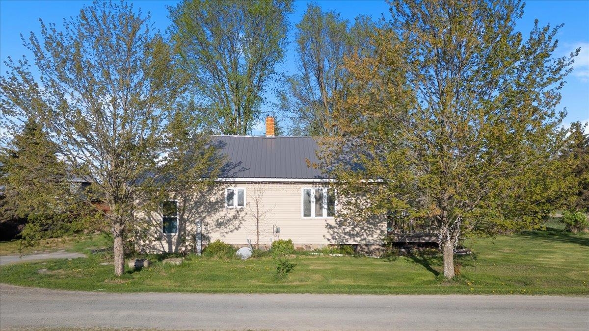 W9020 APPLE AVENUE, Medford, Wisconsin 54451, 3 Bedrooms Bedrooms, ,1 BathroomBathrooms,Residential,For Sale,W9020 APPLE AVENUE,22502008