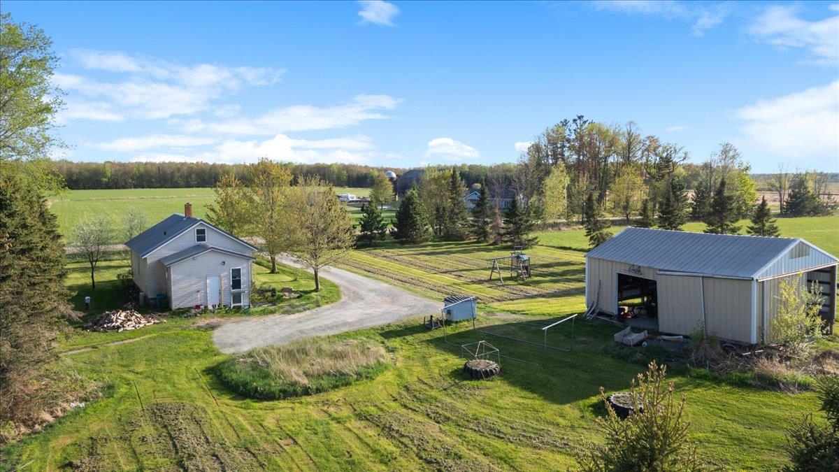 W9020 APPLE AVENUE, Medford, Wisconsin 54451, 3 Bedrooms Bedrooms, ,1 BathroomBathrooms,Residential,For Sale,W9020 APPLE AVENUE,22502008