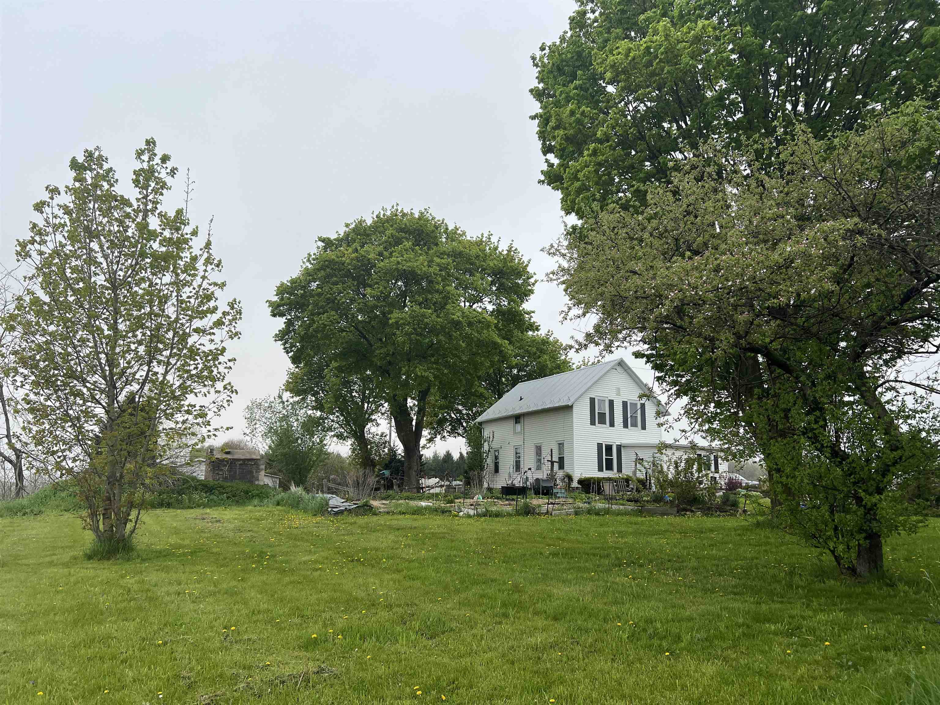 1954 ELM DRIVE, WEST BEND, Wisconsin 53095, 3 Bedrooms Bedrooms, ,2 BathroomsBathrooms,Residential,For Sale,1954 ELM DRIVE,22502012
