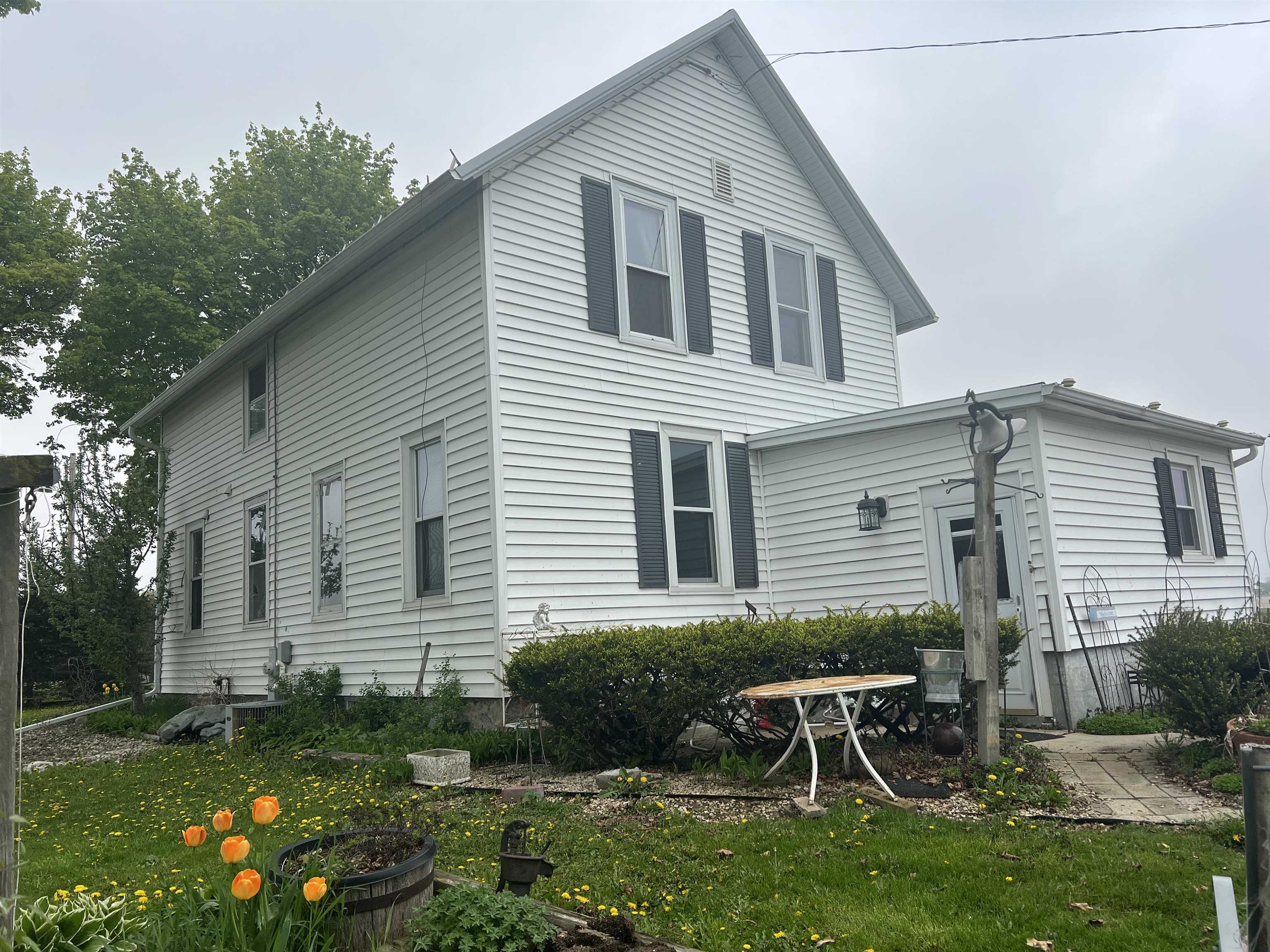 1954 ELM DRIVE, WEST BEND, Wisconsin 53095, 3 Bedrooms Bedrooms, ,2 BathroomsBathrooms,Residential,For Sale,1954 ELM DRIVE,22502012