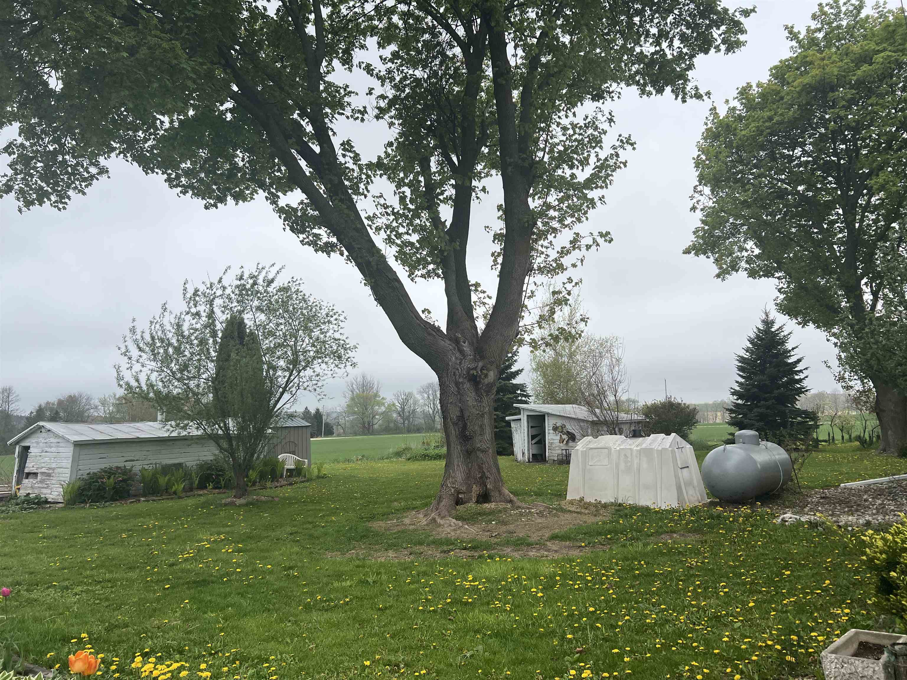 1954 ELM DRIVE, WEST BEND, Wisconsin 53095, 3 Bedrooms Bedrooms, ,2 BathroomsBathrooms,Residential,For Sale,1954 ELM DRIVE,22502012