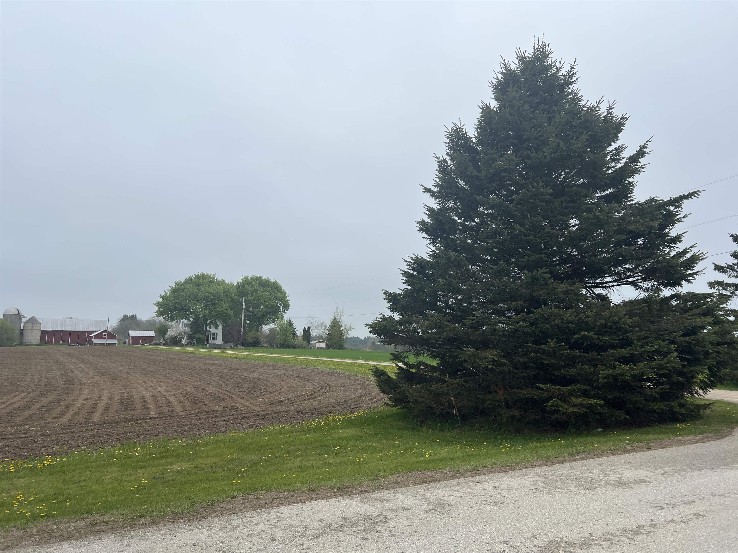 1954 ELM DRIVE, WEST BEND, Wisconsin 53095, 3 Bedrooms Bedrooms, ,2 BathroomsBathrooms,Residential,For Sale,1954 ELM DRIVE,22502012