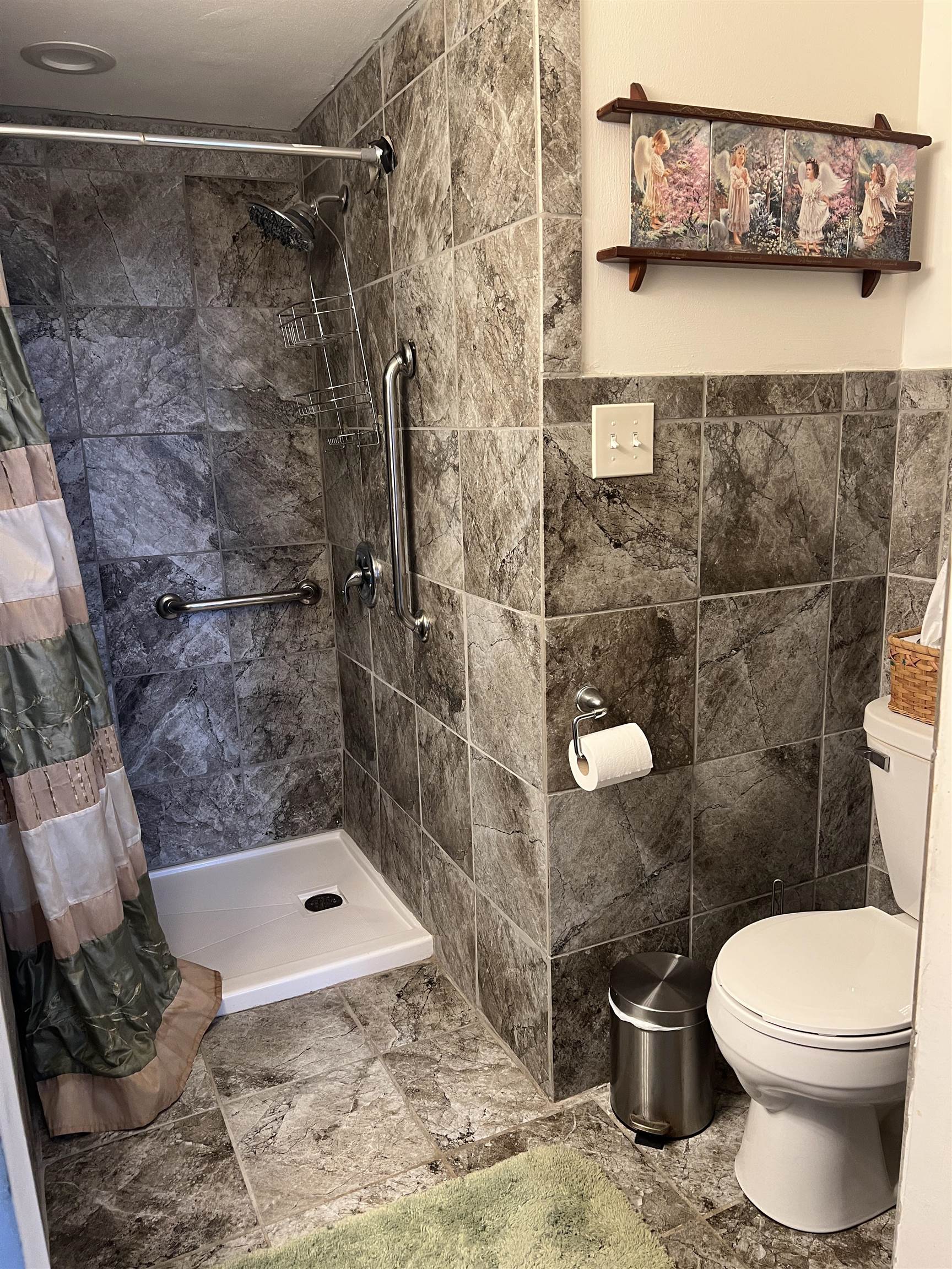 1954 ELM DRIVE, WEST BEND, Wisconsin 53095, 3 Bedrooms Bedrooms, ,2 BathroomsBathrooms,Residential,For Sale,1954 ELM DRIVE,22502012