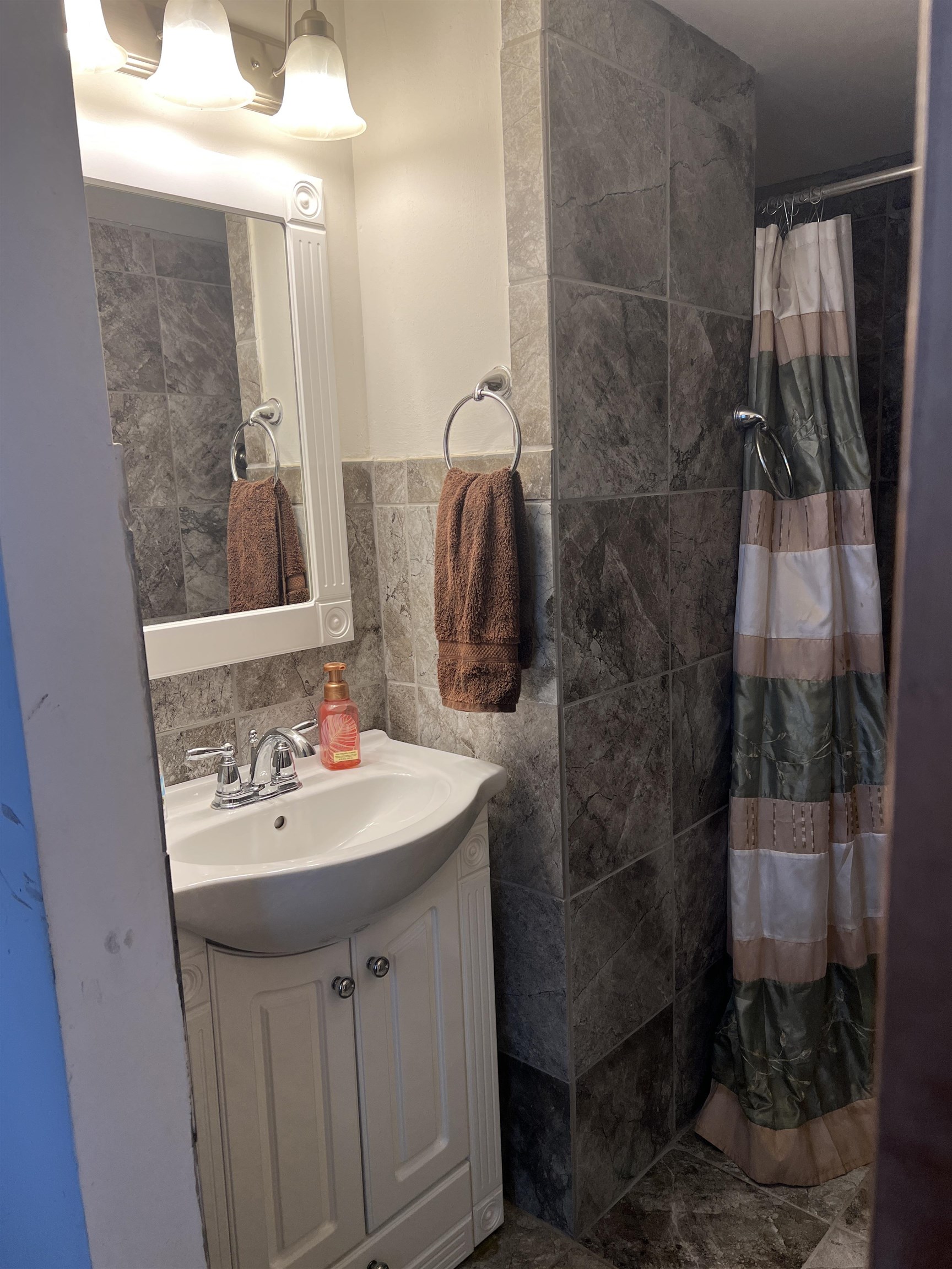 1954 ELM DRIVE, WEST BEND, Wisconsin 53095, 3 Bedrooms Bedrooms, ,2 BathroomsBathrooms,Residential,For Sale,1954 ELM DRIVE,22502012