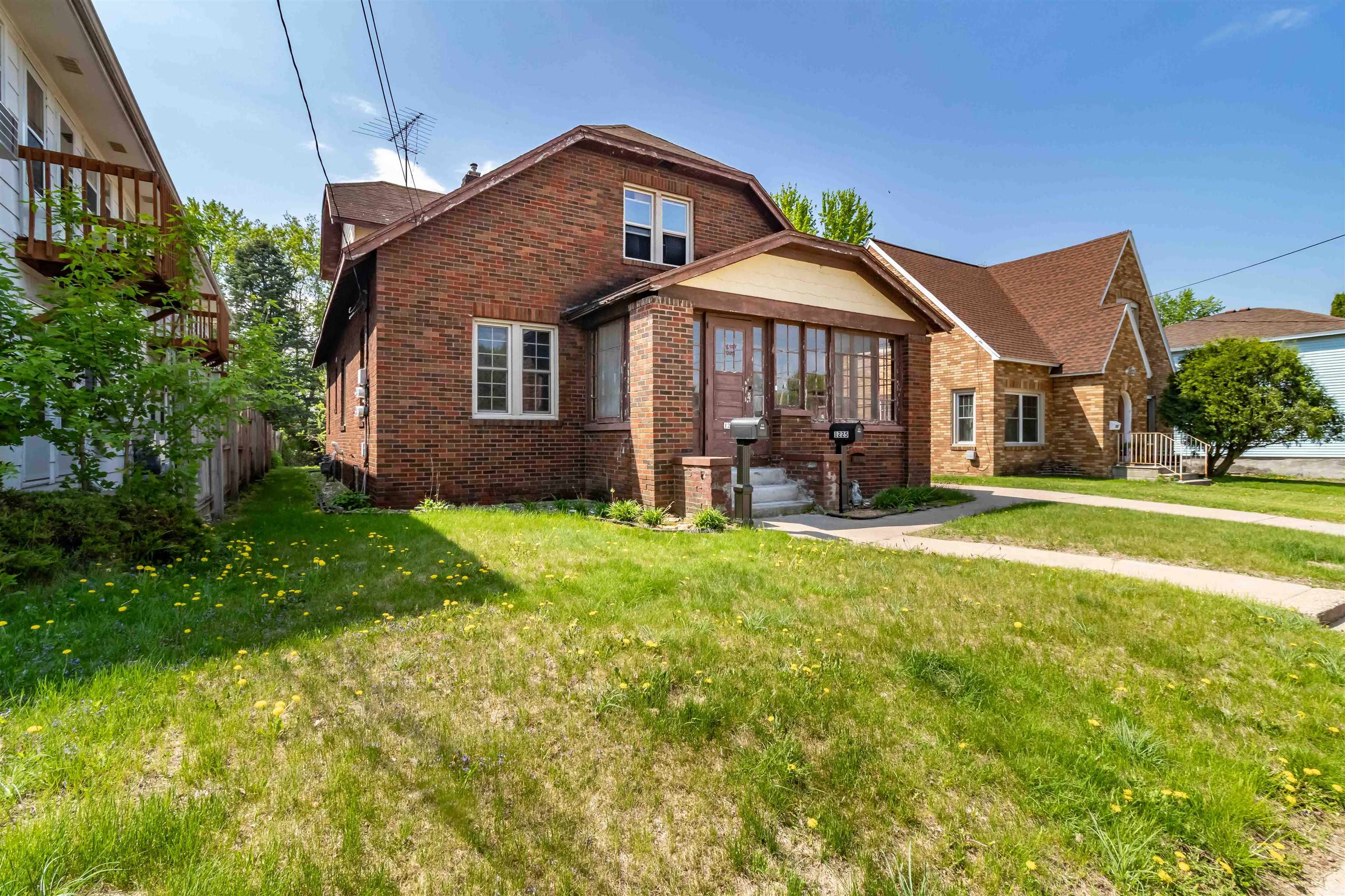 1225 FRANKLIN STREET, Stevens Point, Wisconsin 54481, 3 Bedrooms Bedrooms, ,1 BathroomBathrooms,Multi-family,For Sale,1225 FRANKLIN STREET,22502014