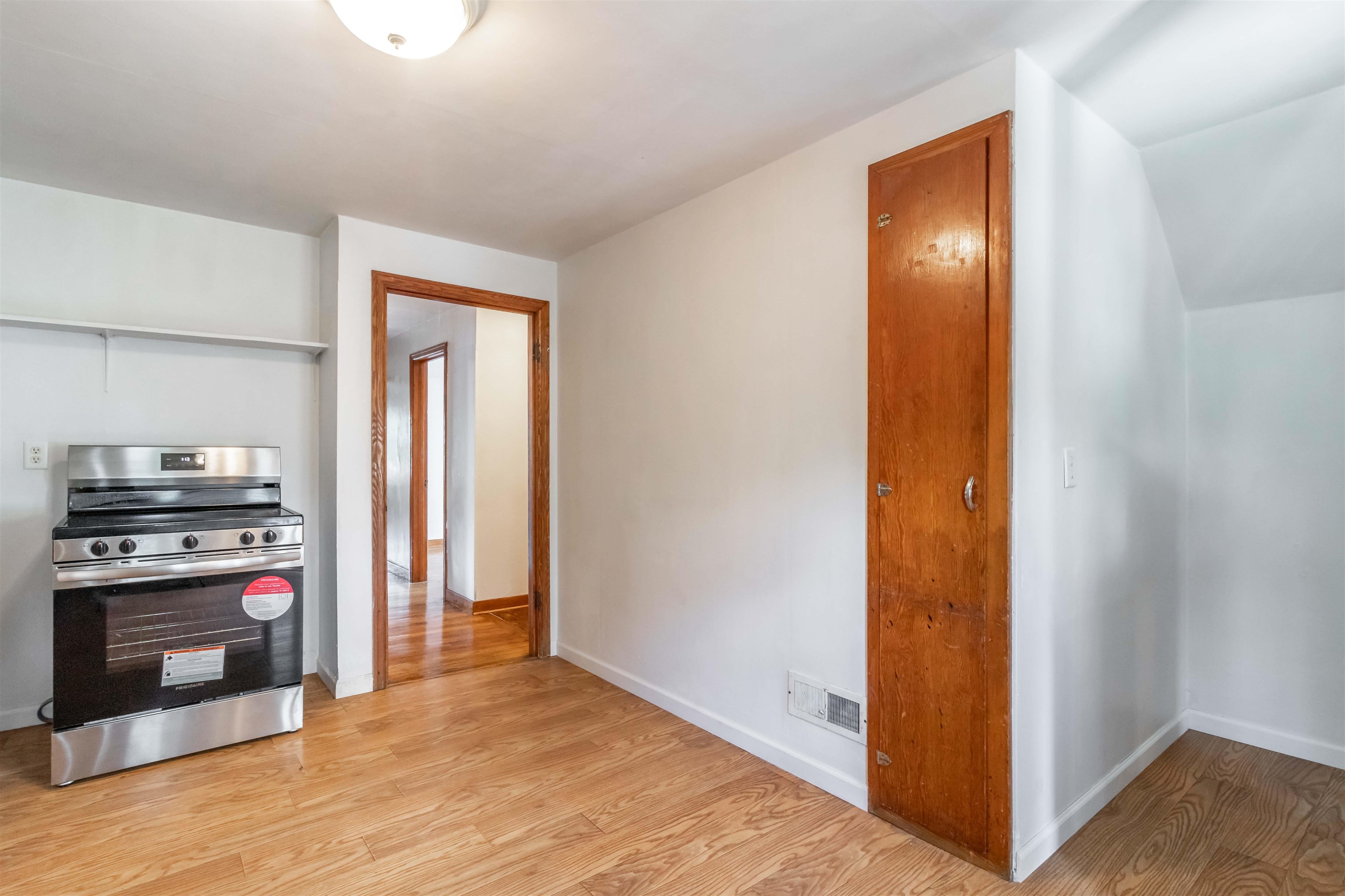1225 FRANKLIN STREET, Stevens Point, Wisconsin 54481, 3 Bedrooms Bedrooms, ,1 BathroomBathrooms,Multi-family,For Sale,1225 FRANKLIN STREET,22502014