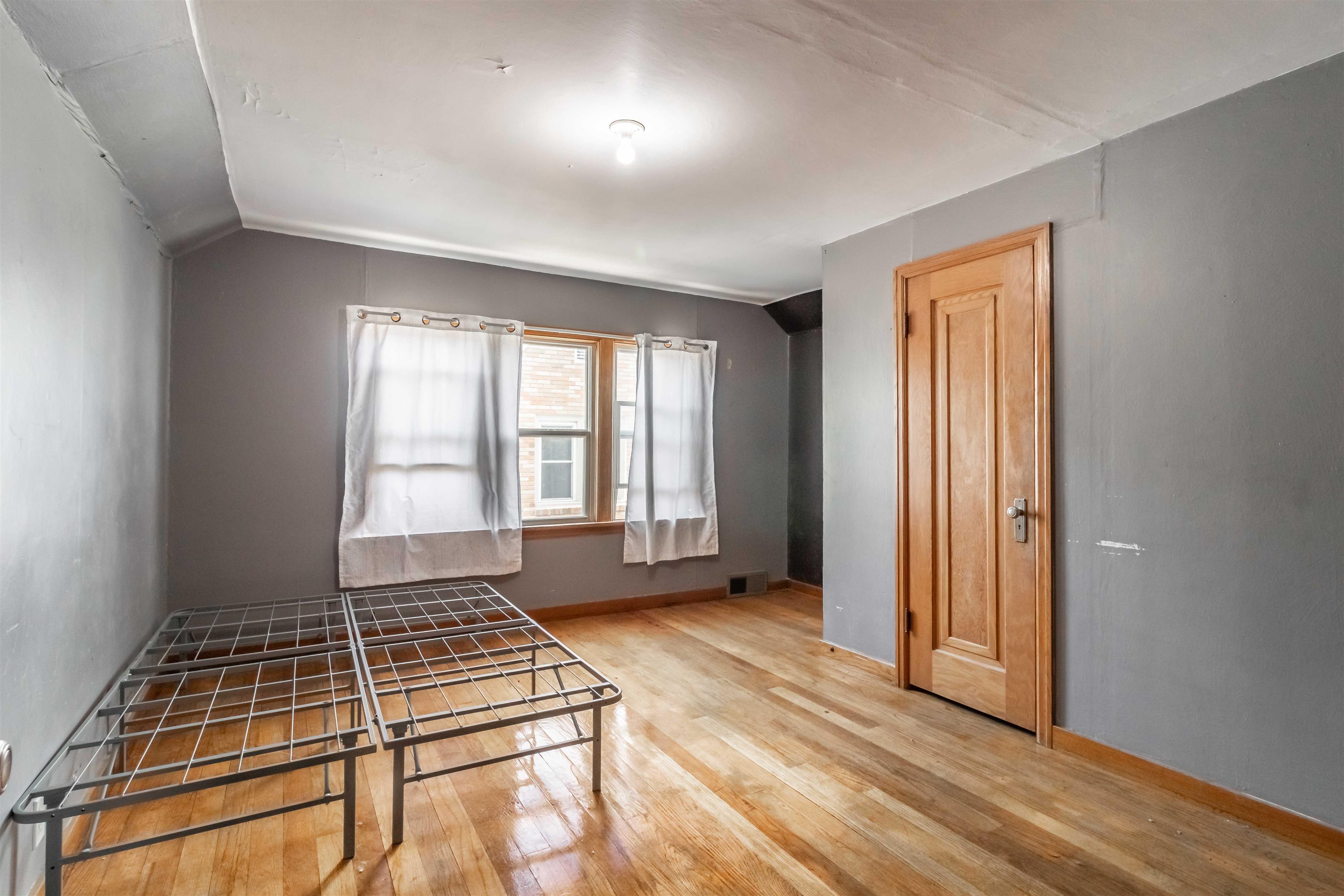 1225 FRANKLIN STREET, Stevens Point, Wisconsin 54481, 3 Bedrooms Bedrooms, ,1 BathroomBathrooms,Multi-family,For Sale,1225 FRANKLIN STREET,22502014