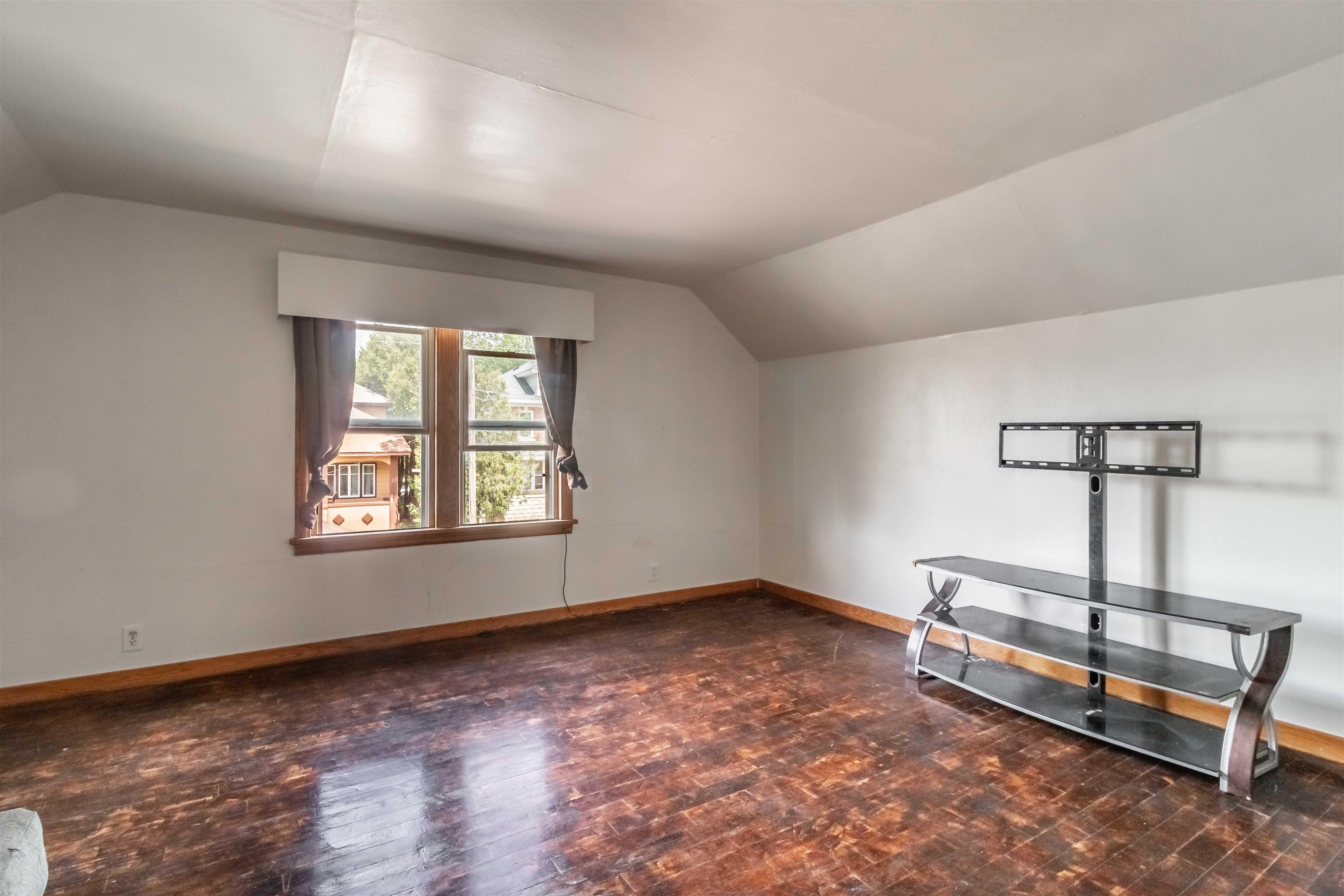 1225 FRANKLIN STREET, Stevens Point, Wisconsin 54481, 3 Bedrooms Bedrooms, ,1 BathroomBathrooms,Multi-family,For Sale,1225 FRANKLIN STREET,22502014