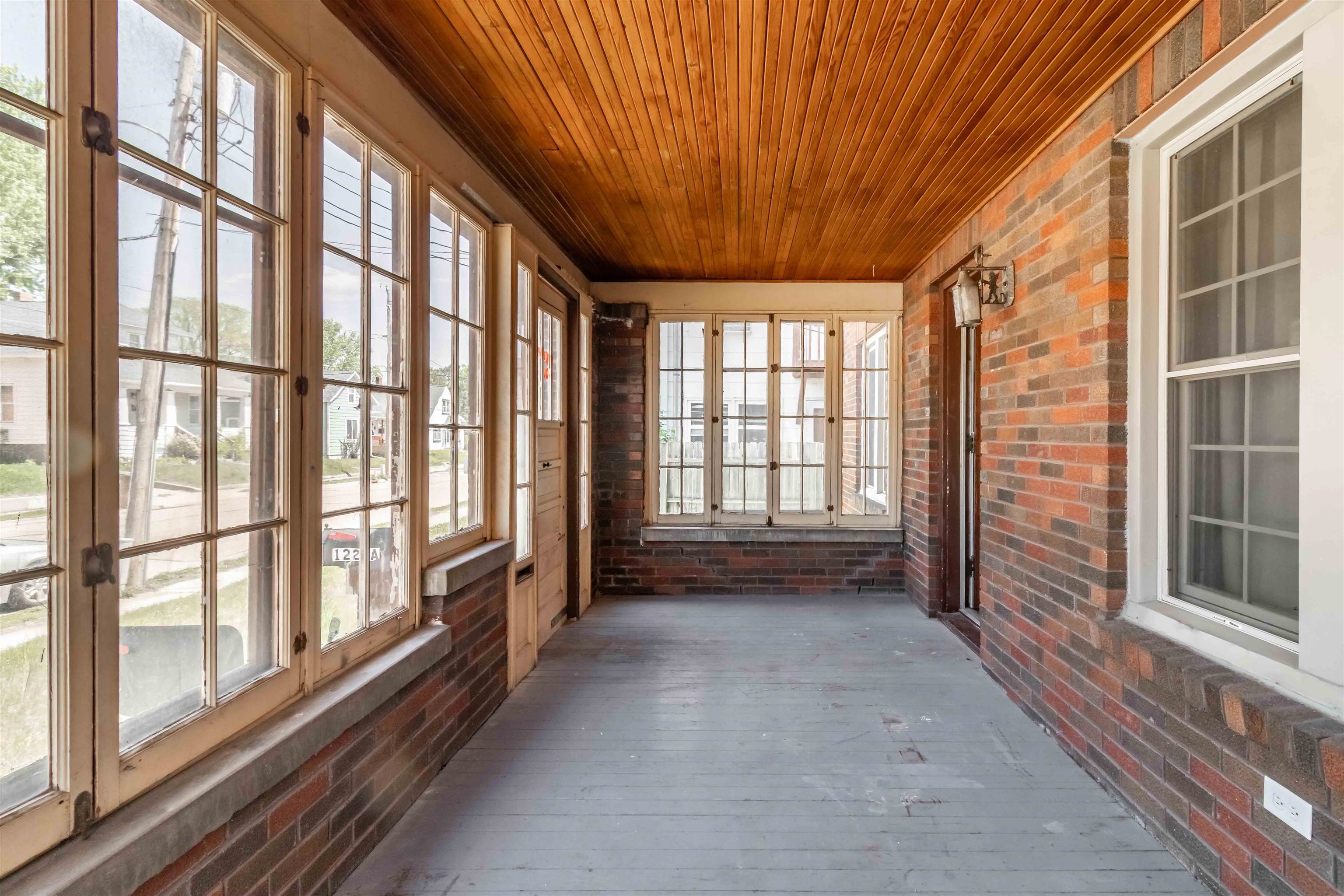 1225 FRANKLIN STREET, Stevens Point, Wisconsin 54481, 3 Bedrooms Bedrooms, ,1 BathroomBathrooms,Multi-family,For Sale,1225 FRANKLIN STREET,22502014