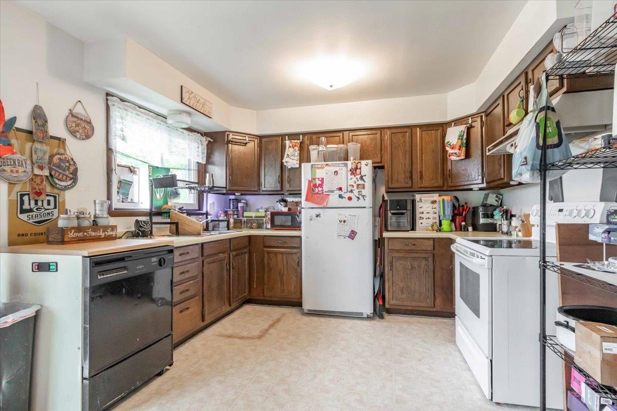 2220 16TH STREET SOUTH, Wisconsin Rapids, Wisconsin 54494, 2 Bedrooms Bedrooms, ,1.5 BathroomsBathrooms,Multi-family,For Sale,2220 16TH STREET SOUTH,22502016