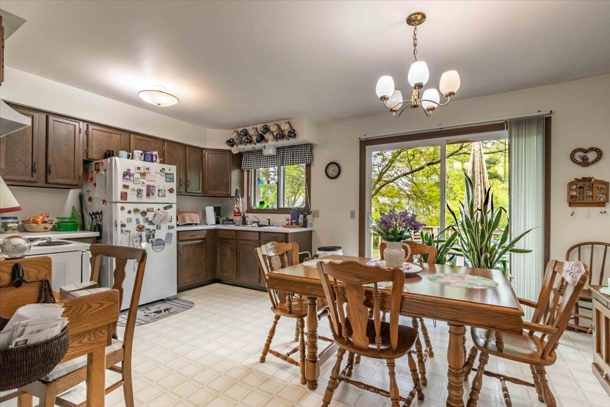 2220 16TH STREET SOUTH, Wisconsin Rapids, Wisconsin 54494, 2 Bedrooms Bedrooms, ,1.5 BathroomsBathrooms,Multi-family,For Sale,2220 16TH STREET SOUTH,22502016