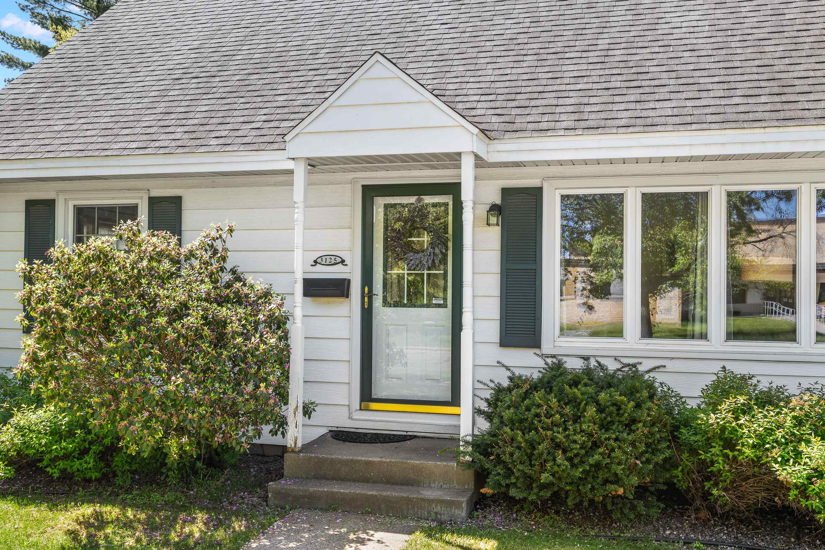 3125 JEFFERSON STREET, Stevens Point, Wisconsin 54481, 3 Bedrooms Bedrooms, ,2 BathroomsBathrooms,Residential,For Sale,3125 JEFFERSON STREET,22502018