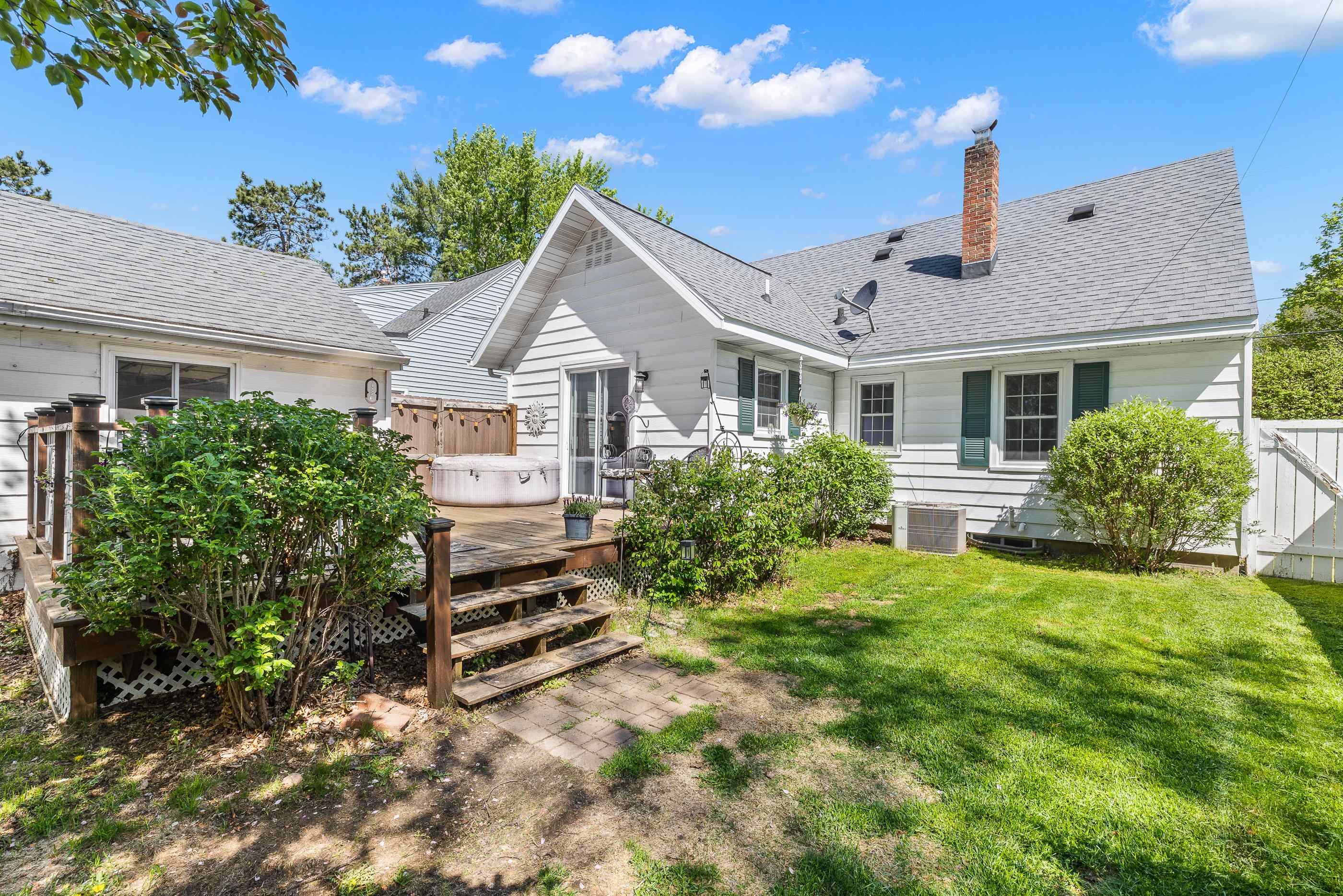 3125 JEFFERSON STREET, Stevens Point, Wisconsin 54481, 3 Bedrooms Bedrooms, ,2 BathroomsBathrooms,Residential,For Sale,3125 JEFFERSON STREET,22502018