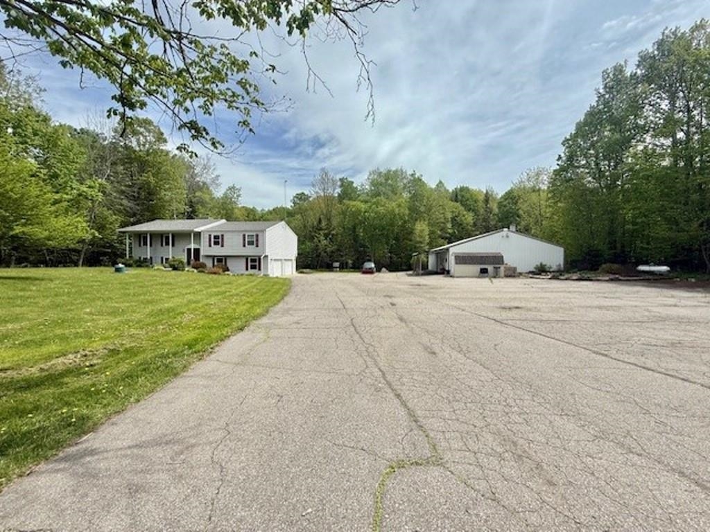 228227 COUNTY ROAD Y, Birnamwood, Wisconsin 54414, 4 Bedrooms Bedrooms, ,2 BathroomsBathrooms,Residential,For Sale,228227 COUNTY ROAD Y,22502026