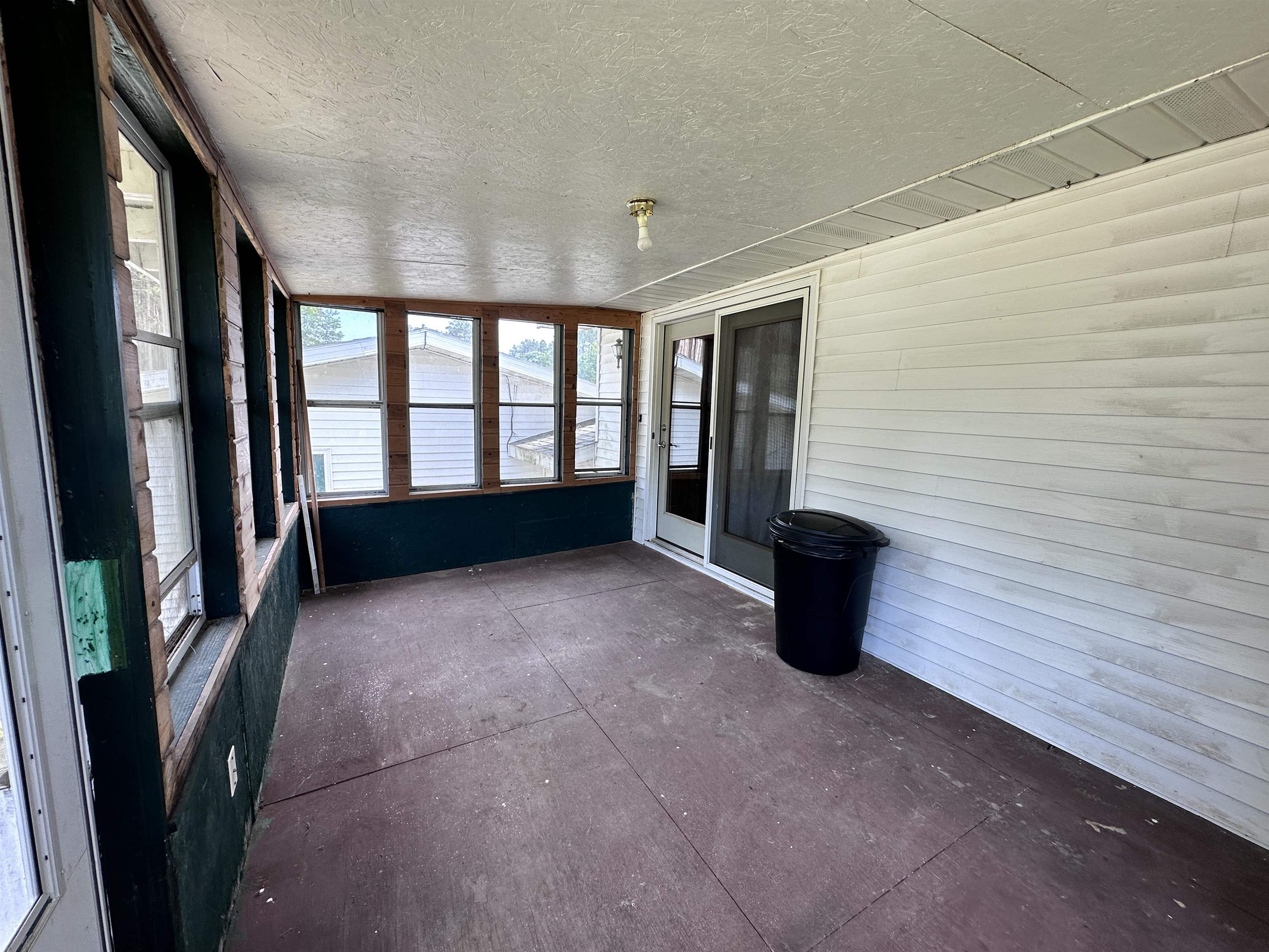 6111 MAGNOLIA DRIVE, Wisconsin Rapids, Wisconsin 54494, 3 Bedrooms Bedrooms, ,1 BathroomBathrooms,Residential,For Sale,6111 MAGNOLIA DRIVE,22502031
