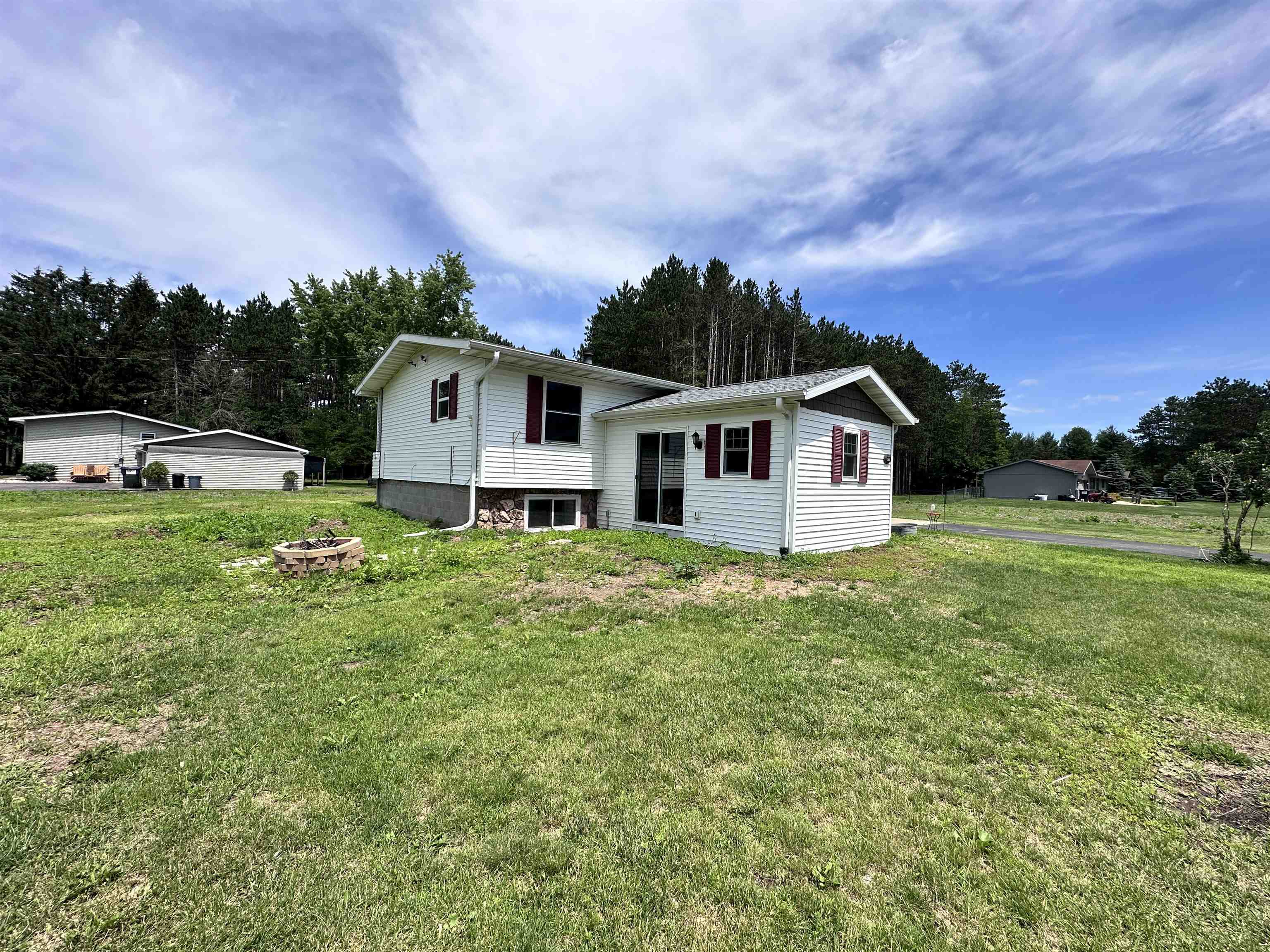 6111 MAGNOLIA DRIVE, Wisconsin Rapids, Wisconsin 54494, 3 Bedrooms Bedrooms, ,1 BathroomBathrooms,Residential,For Sale,6111 MAGNOLIA DRIVE,22502031