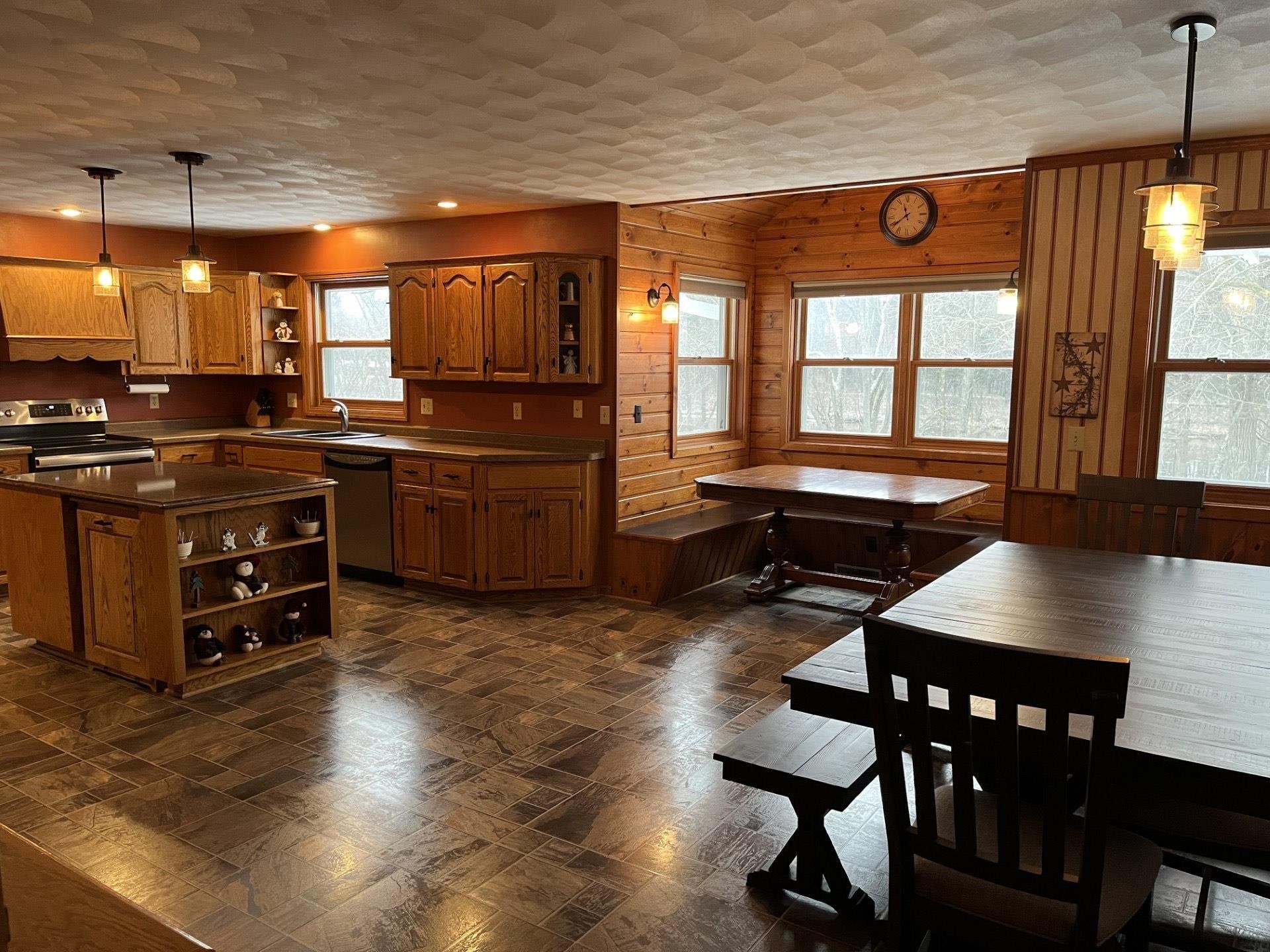 221545 AZALEA ROAD, Wausau, Wisconsin 54401, 3 Bedrooms Bedrooms, ,2 BathroomsBathrooms,Residential,For Sale,221545 AZALEA ROAD,22502037