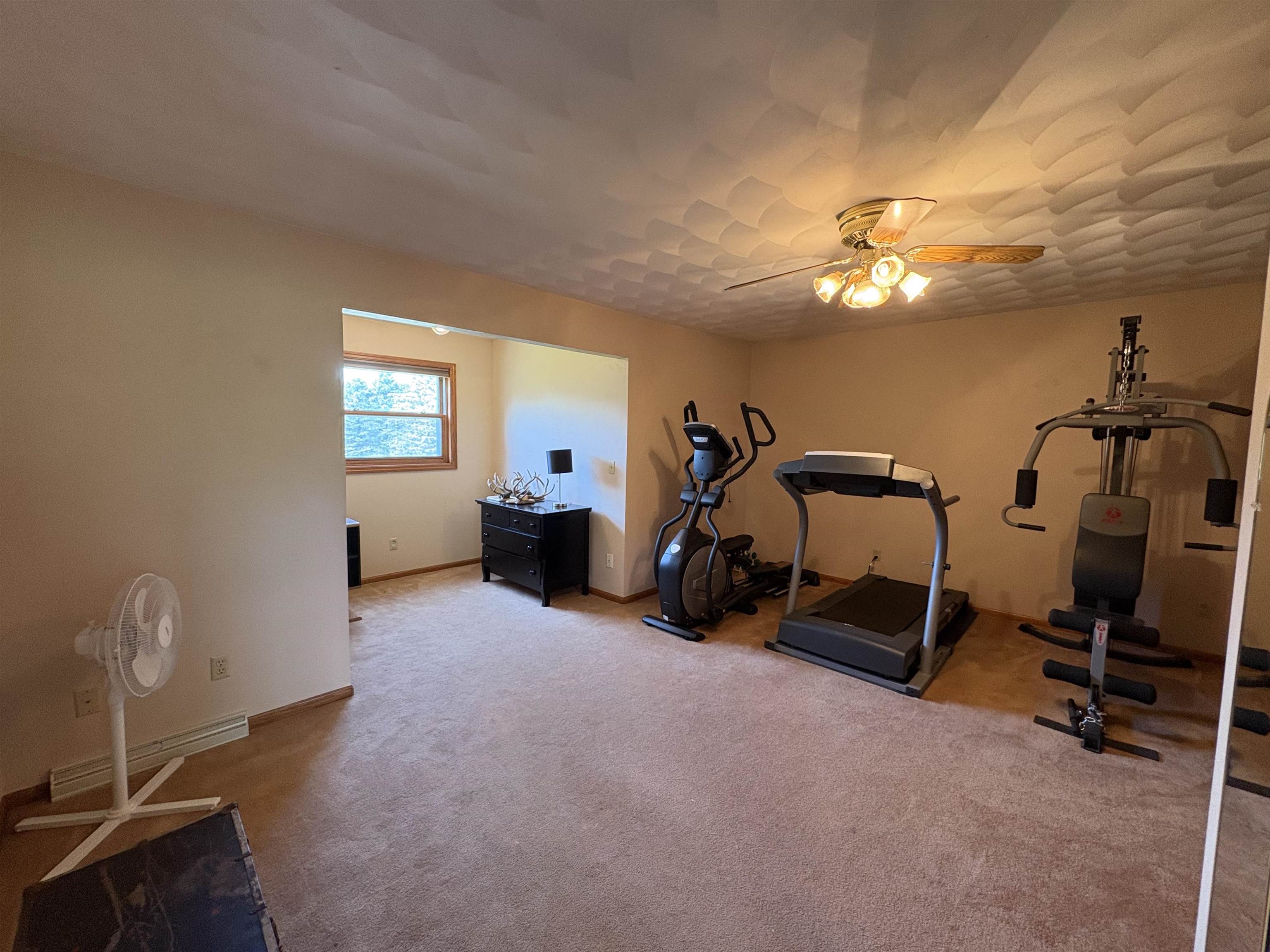 221545 AZALEA ROAD, Wausau, Wisconsin 54401, 3 Bedrooms Bedrooms, ,2 BathroomsBathrooms,Residential,For Sale,221545 AZALEA ROAD,22502037