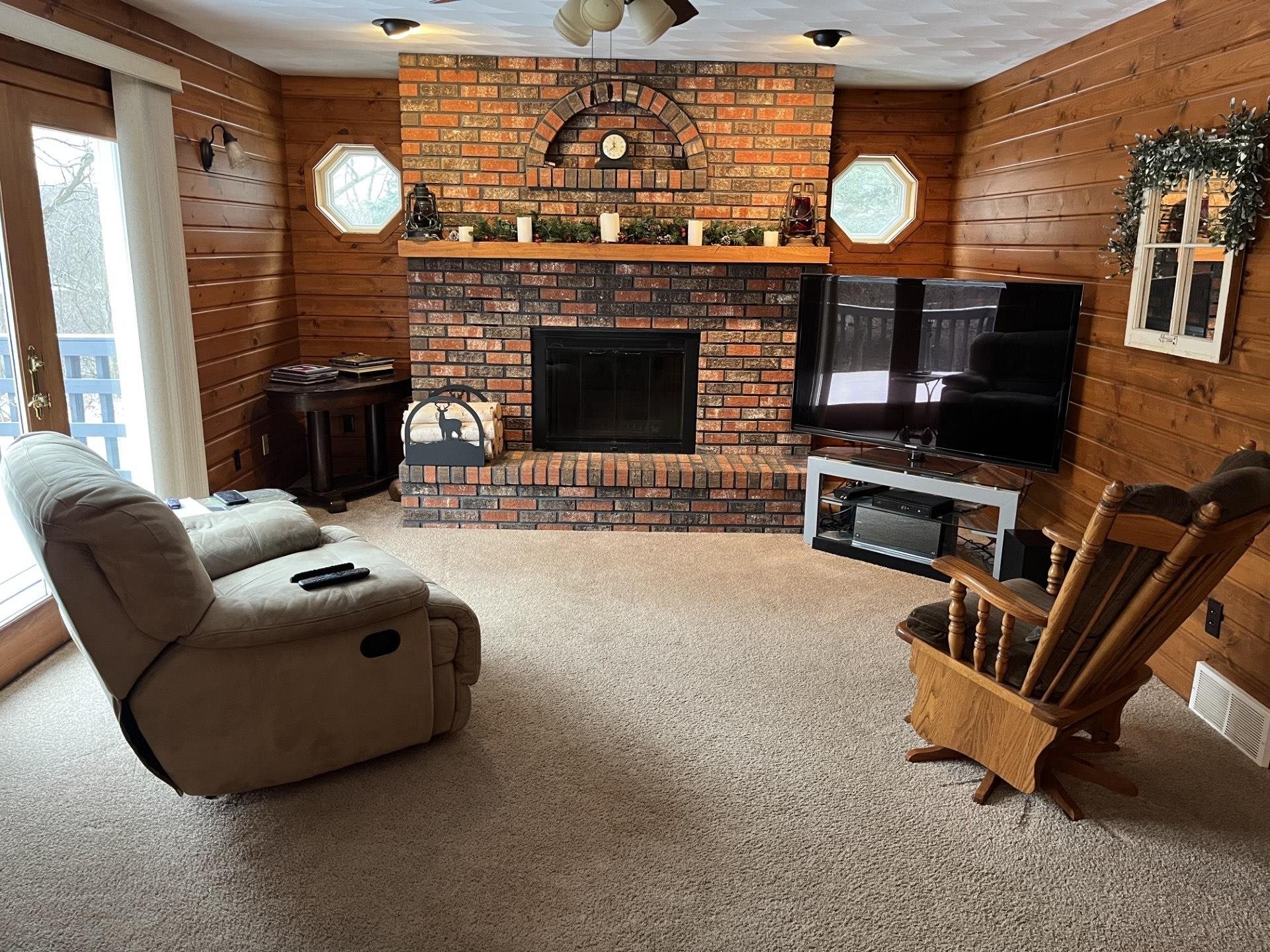 221545 AZALEA ROAD, Wausau, Wisconsin 54401, 3 Bedrooms Bedrooms, ,2 BathroomsBathrooms,Residential,For Sale,221545 AZALEA ROAD,22502037