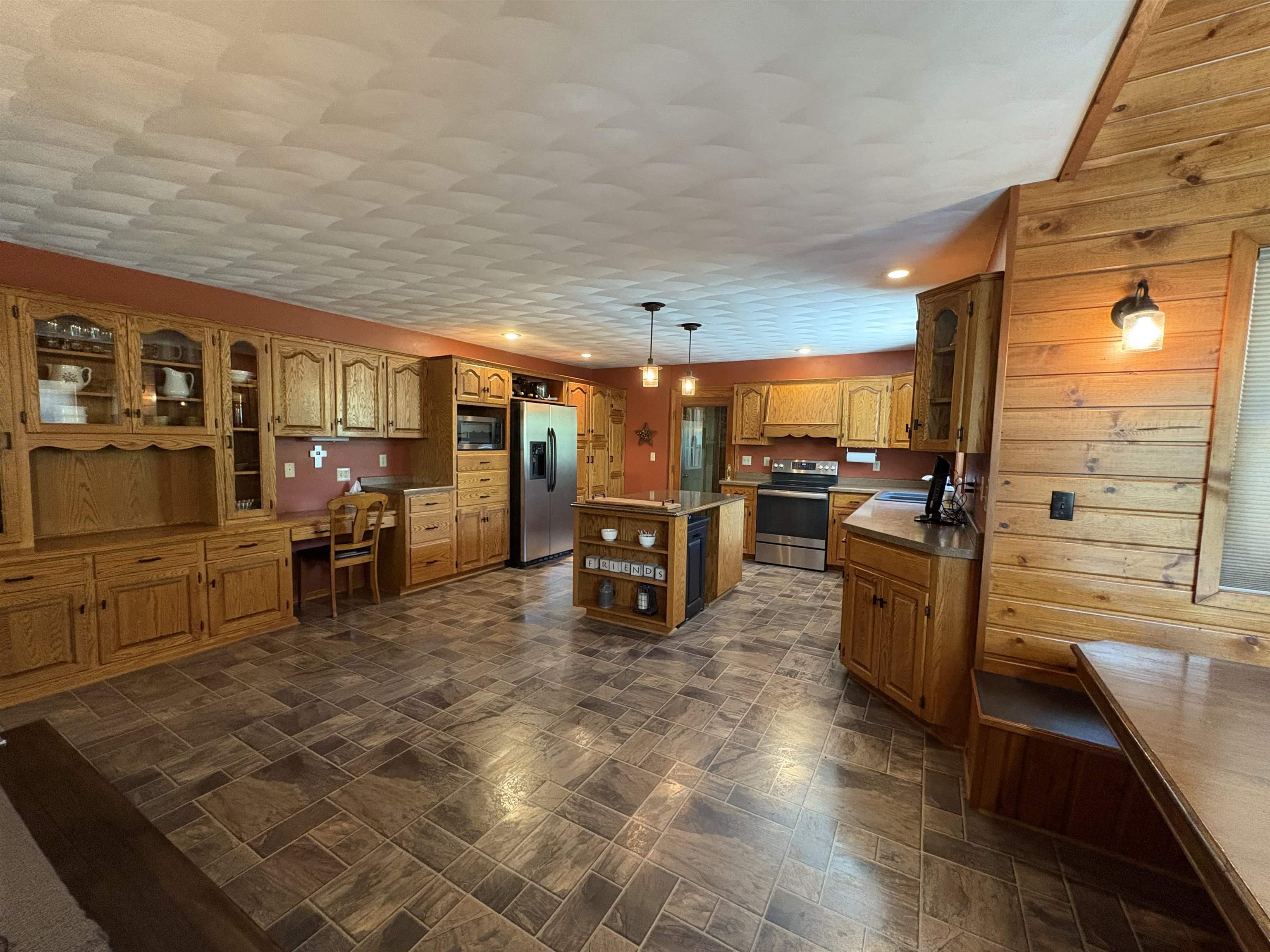 221545 AZALEA ROAD, Wausau, Wisconsin 54401, 3 Bedrooms Bedrooms, ,2 BathroomsBathrooms,Residential,For Sale,221545 AZALEA ROAD,22502037