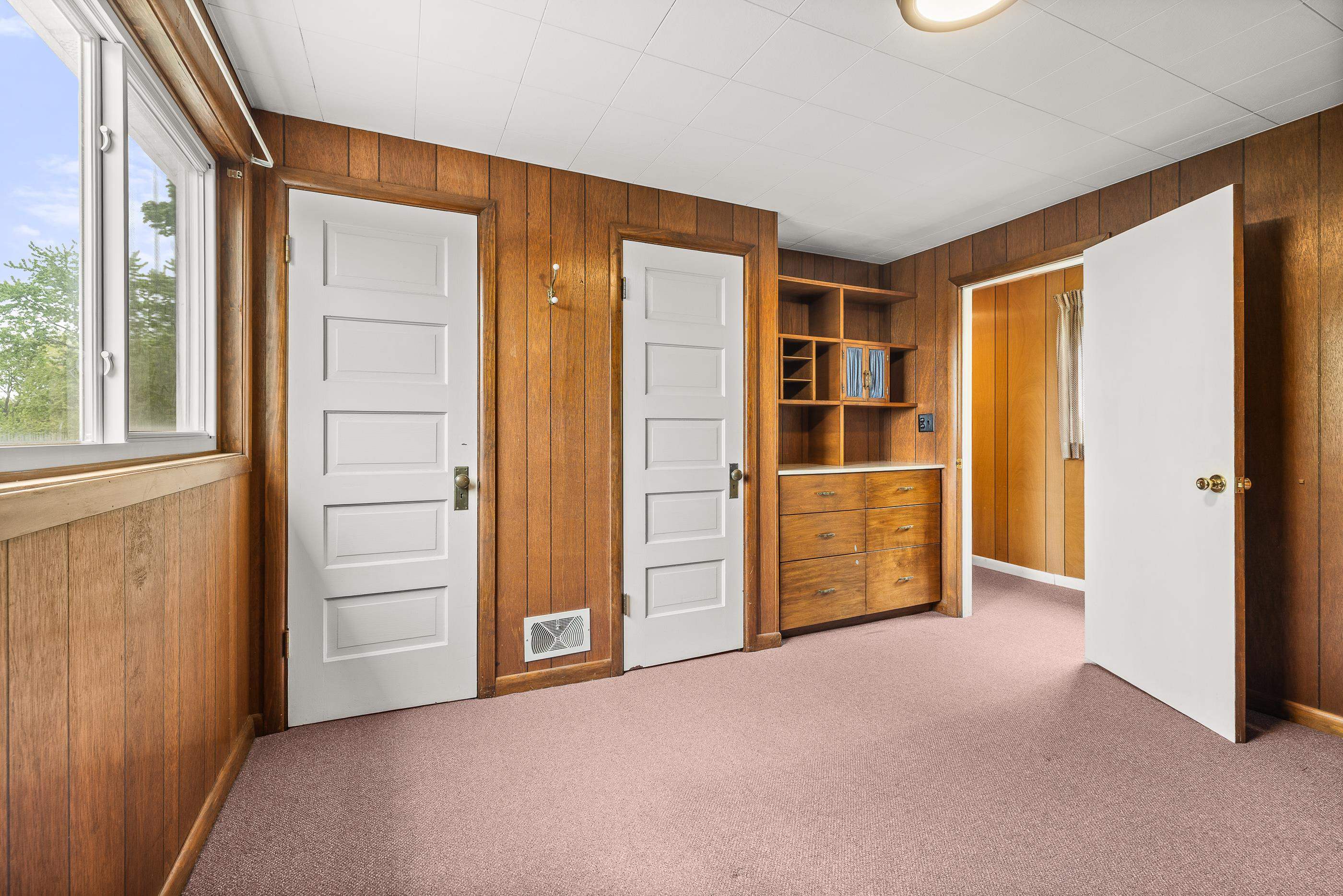 1225 EDGEWOOD AVENUE, Stevens Point, Wisconsin 54481, 4 Bedrooms Bedrooms, ,1 BathroomBathrooms,Residential,For Sale,1225 EDGEWOOD AVENUE,22502039