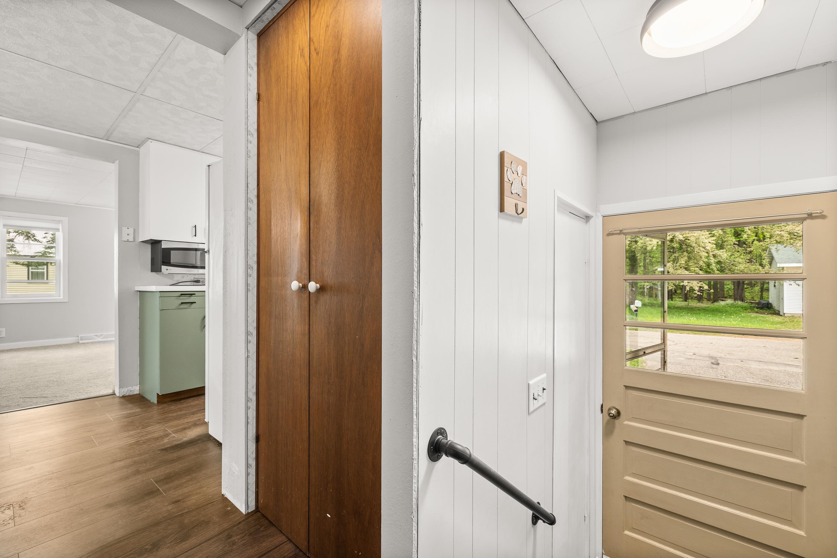 1225 EDGEWOOD AVENUE, Stevens Point, Wisconsin 54481, 4 Bedrooms Bedrooms, ,1 BathroomBathrooms,Residential,For Sale,1225 EDGEWOOD AVENUE,22502039