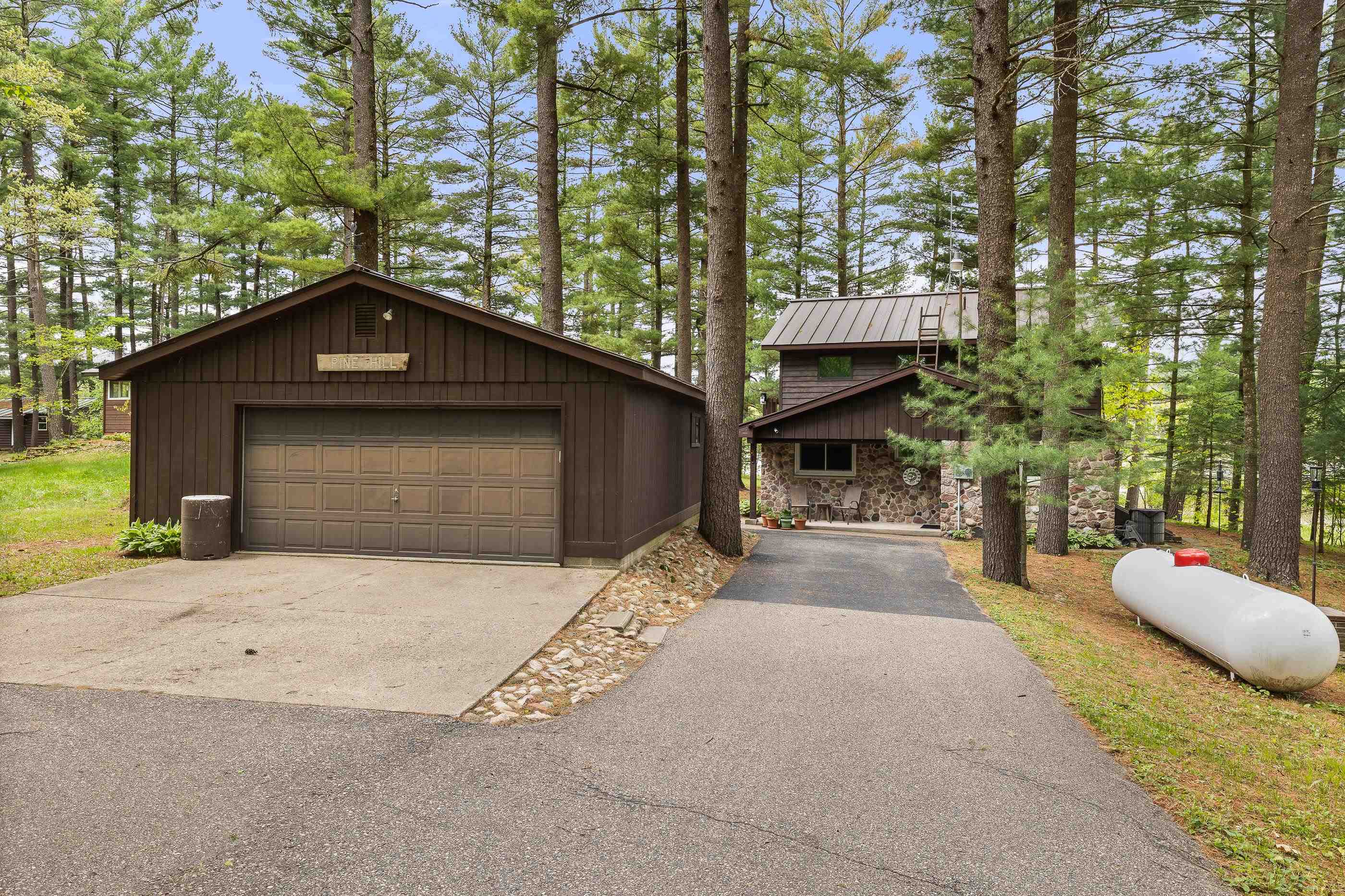 876 SOUTH LAKE ROAD, Amherst Junction, Wisconsin 54407, 3 Bedrooms Bedrooms, ,2 BathroomsBathrooms,Residential,For Sale,876 SOUTH LAKE ROAD,22502052