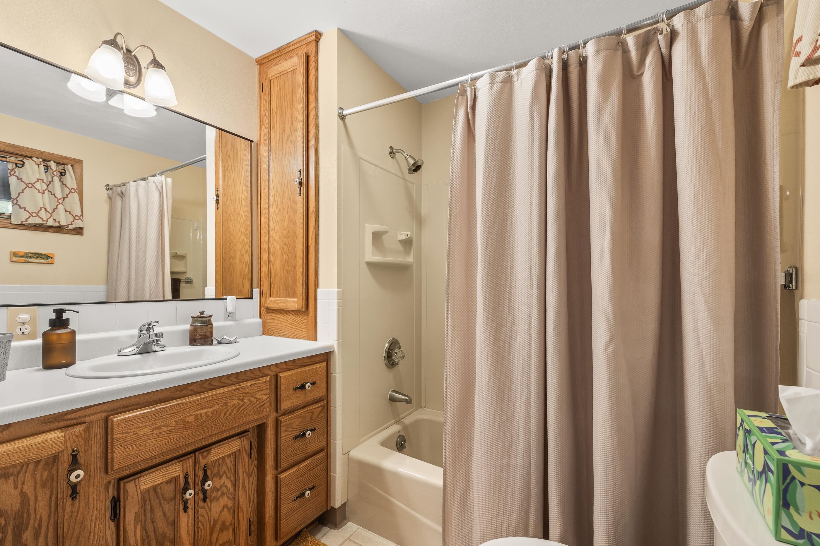 876 SOUTH LAKE ROAD, Amherst Junction, Wisconsin 54407, 3 Bedrooms Bedrooms, ,2 BathroomsBathrooms,Residential,For Sale,876 SOUTH LAKE ROAD,22502052