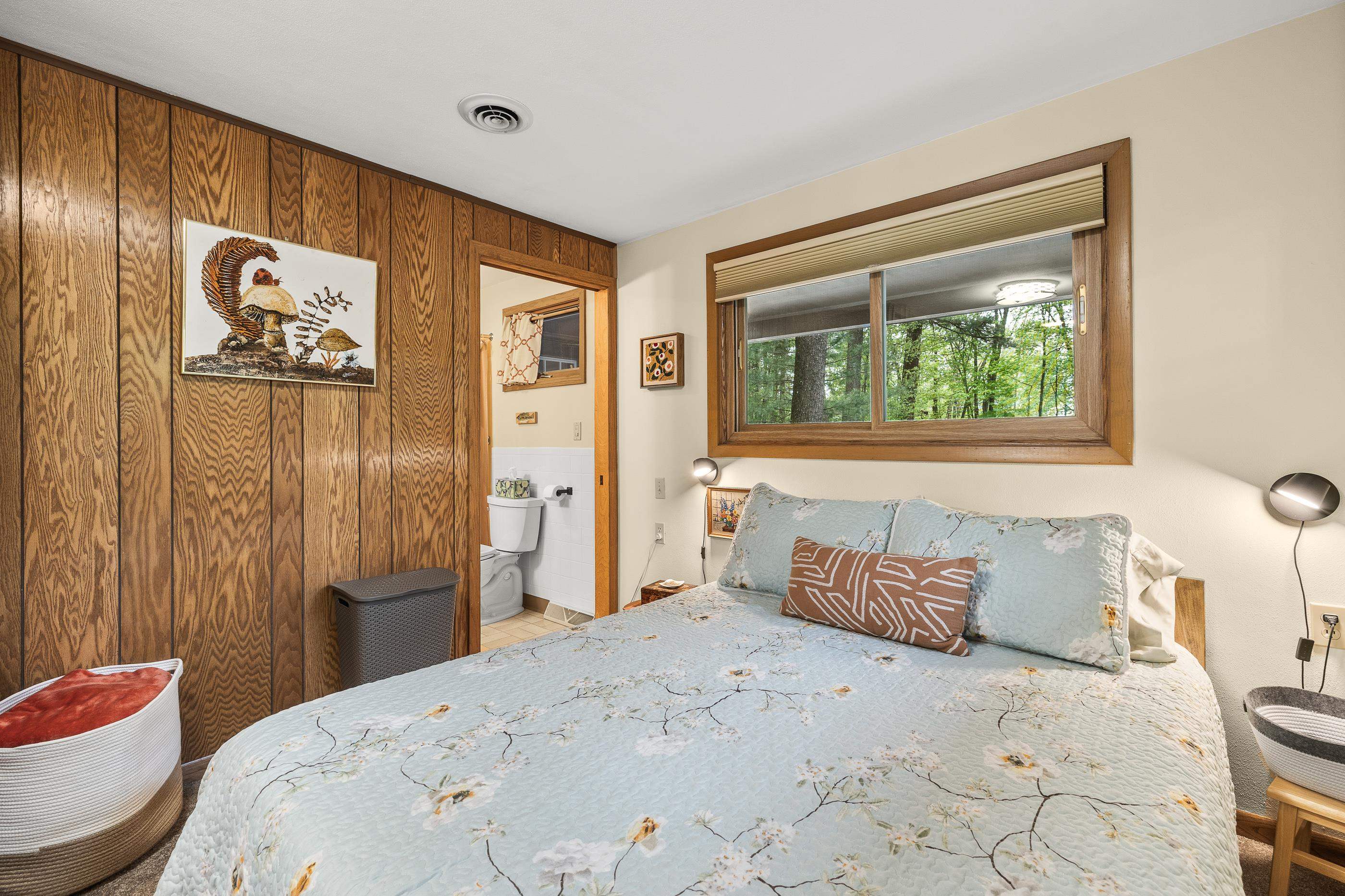876 SOUTH LAKE ROAD, Amherst Junction, Wisconsin 54407, 3 Bedrooms Bedrooms, ,2 BathroomsBathrooms,Residential,For Sale,876 SOUTH LAKE ROAD,22502052