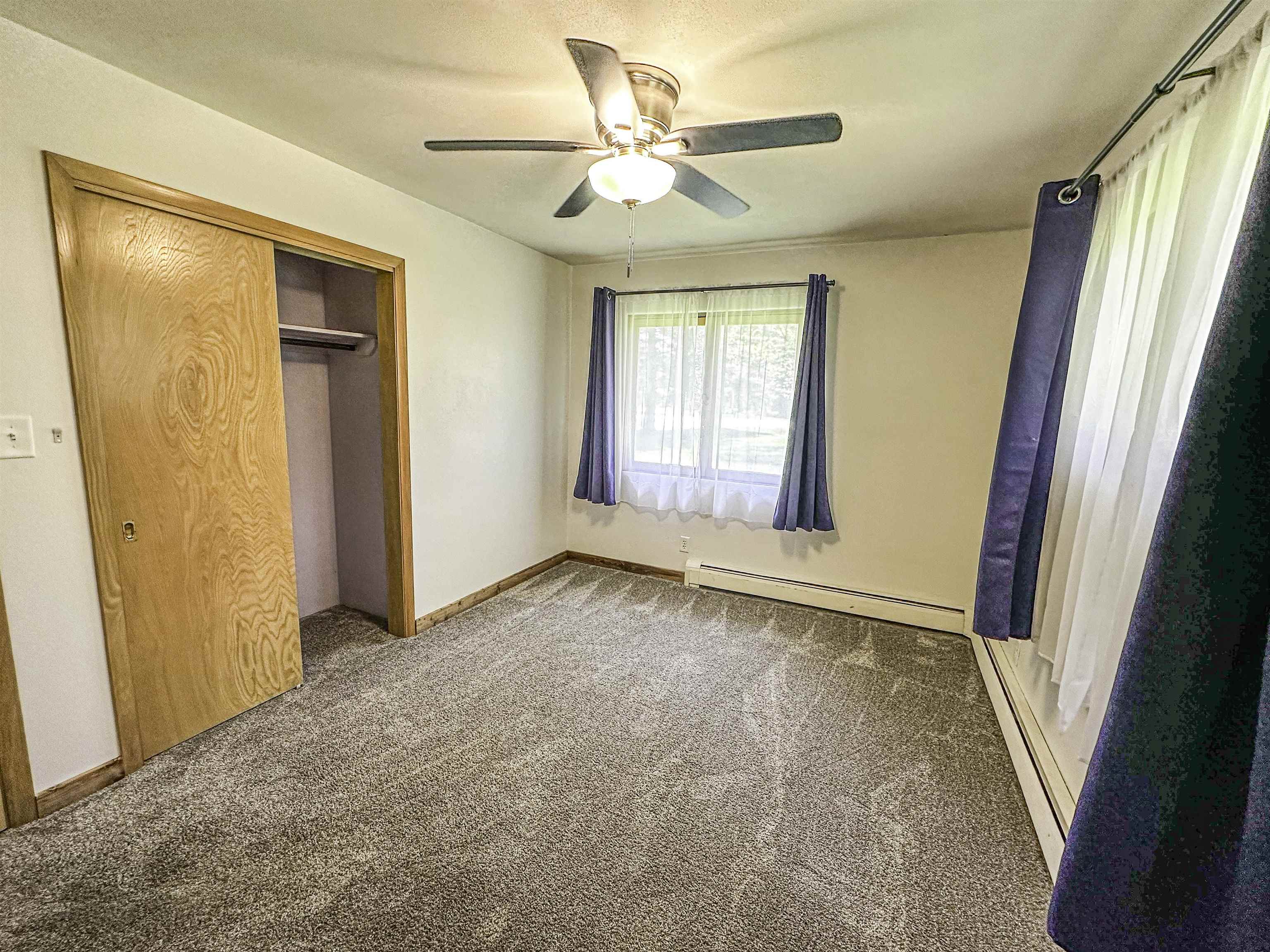 1200 4TH AVENUE NORTH, Park Falls, Wisconsin 54552, 3 Bedrooms Bedrooms, ,2 BathroomsBathrooms,Residential,For Sale,1200 4TH AVENUE NORTH,22502060