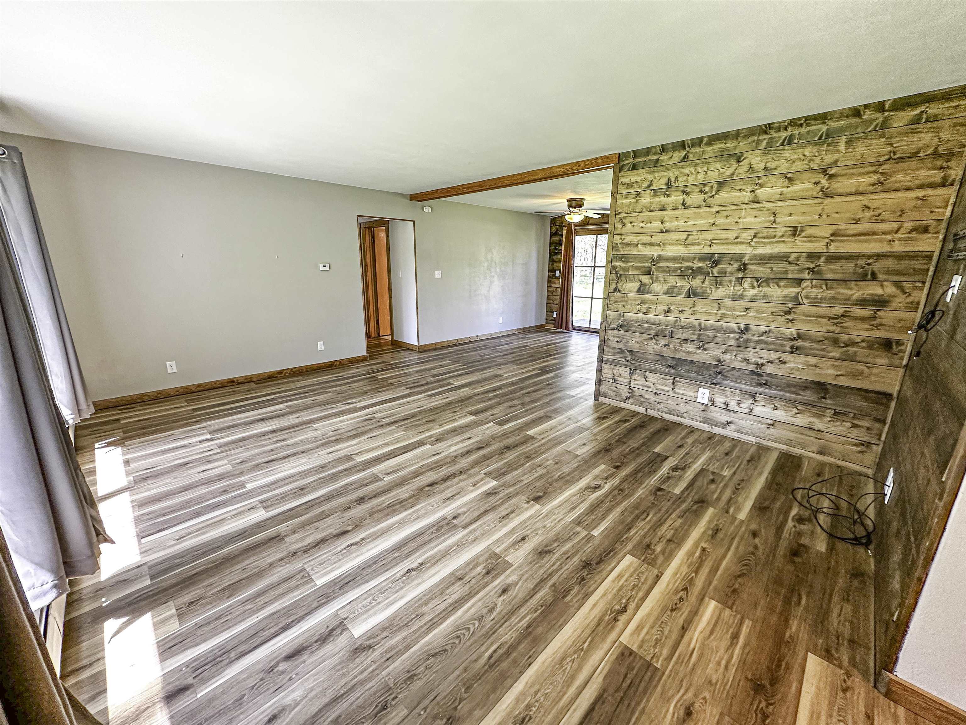1200 4TH AVENUE NORTH, Park Falls, Wisconsin 54552, 3 Bedrooms Bedrooms, ,2 BathroomsBathrooms,Residential,For Sale,1200 4TH AVENUE NORTH,22502060