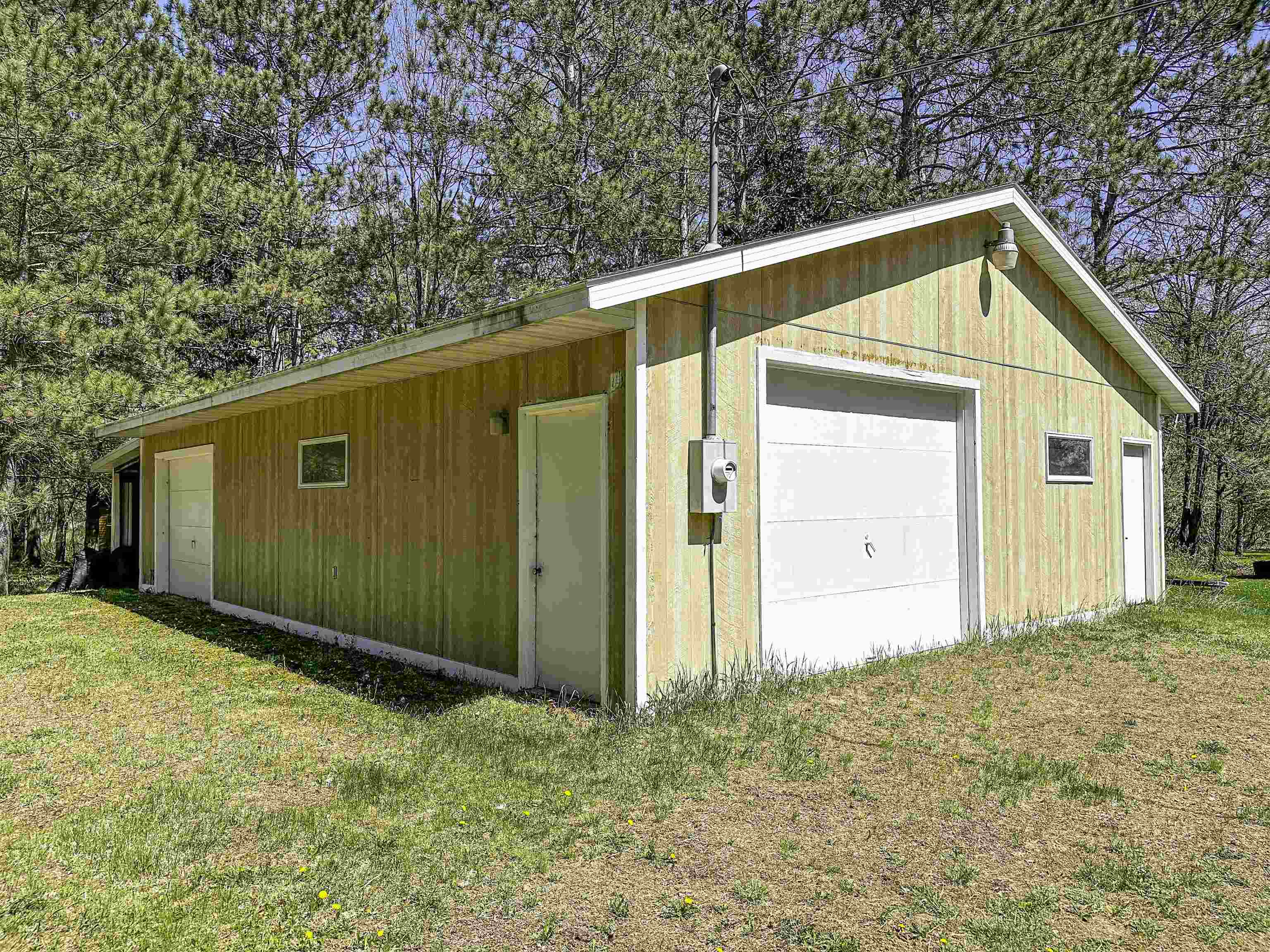1200 4TH AVENUE NORTH, Park Falls, Wisconsin 54552, 3 Bedrooms Bedrooms, ,2 BathroomsBathrooms,Residential,For Sale,1200 4TH AVENUE NORTH,22502060
