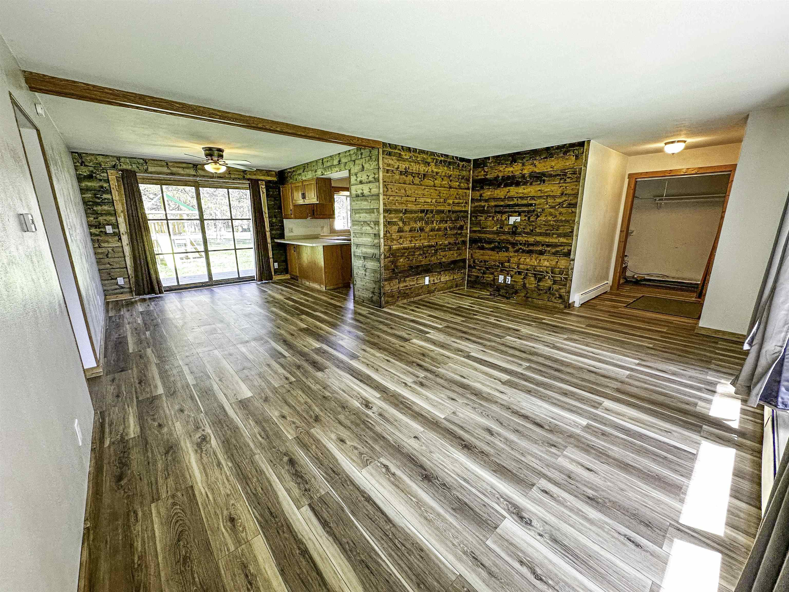1200 4TH AVENUE NORTH, Park Falls, Wisconsin 54552, 3 Bedrooms Bedrooms, ,2 BathroomsBathrooms,Residential,For Sale,1200 4TH AVENUE NORTH,22502060