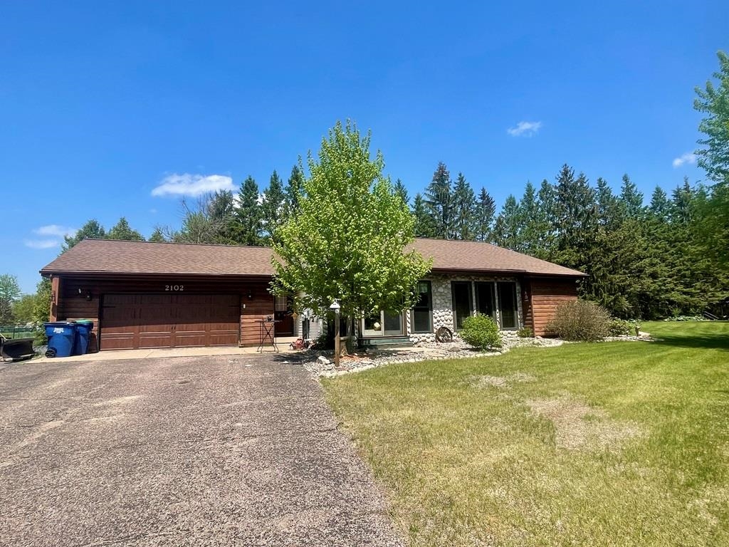 2102 SUNBURST LANE, Kronenwetter, Wisconsin 54455, 3 Bedrooms Bedrooms, ,2 BathroomsBathrooms,Residential,For Sale,2102 SUNBURST LANE,22502064