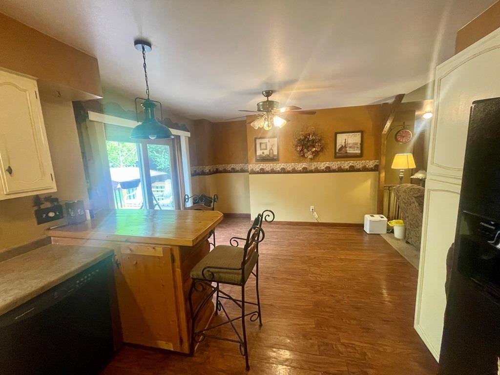 2102 SUNBURST LANE, Kronenwetter, Wisconsin 54455, 3 Bedrooms Bedrooms, ,2 BathroomsBathrooms,Residential,For Sale,2102 SUNBURST LANE,22502064