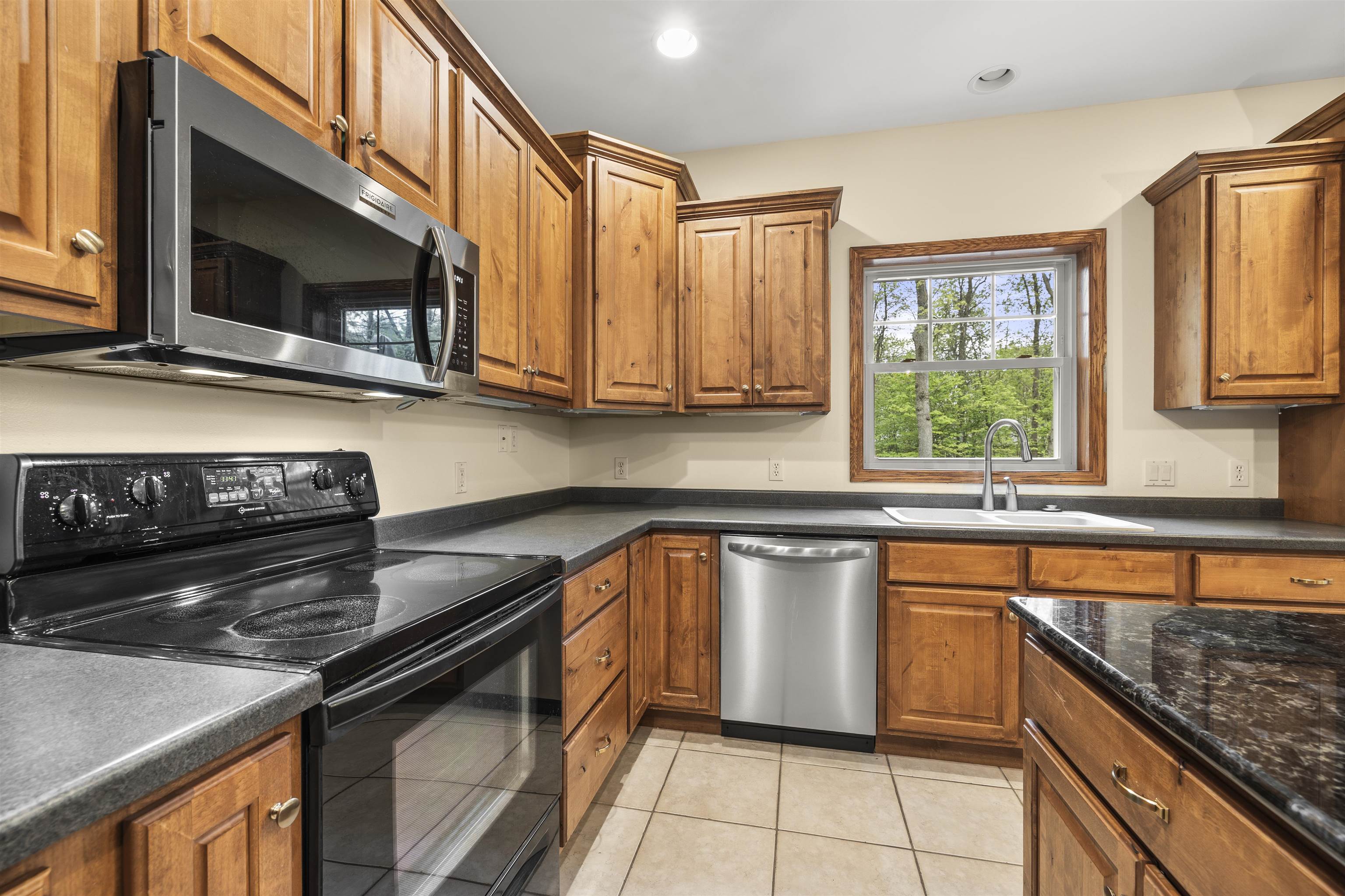 4700 BEAVER DAM ROAD, Stevens Point, Wisconsin 54482, 5 Bedrooms Bedrooms, ,3 BathroomsBathrooms,Residential,For Sale,4700 BEAVER DAM ROAD,22502078