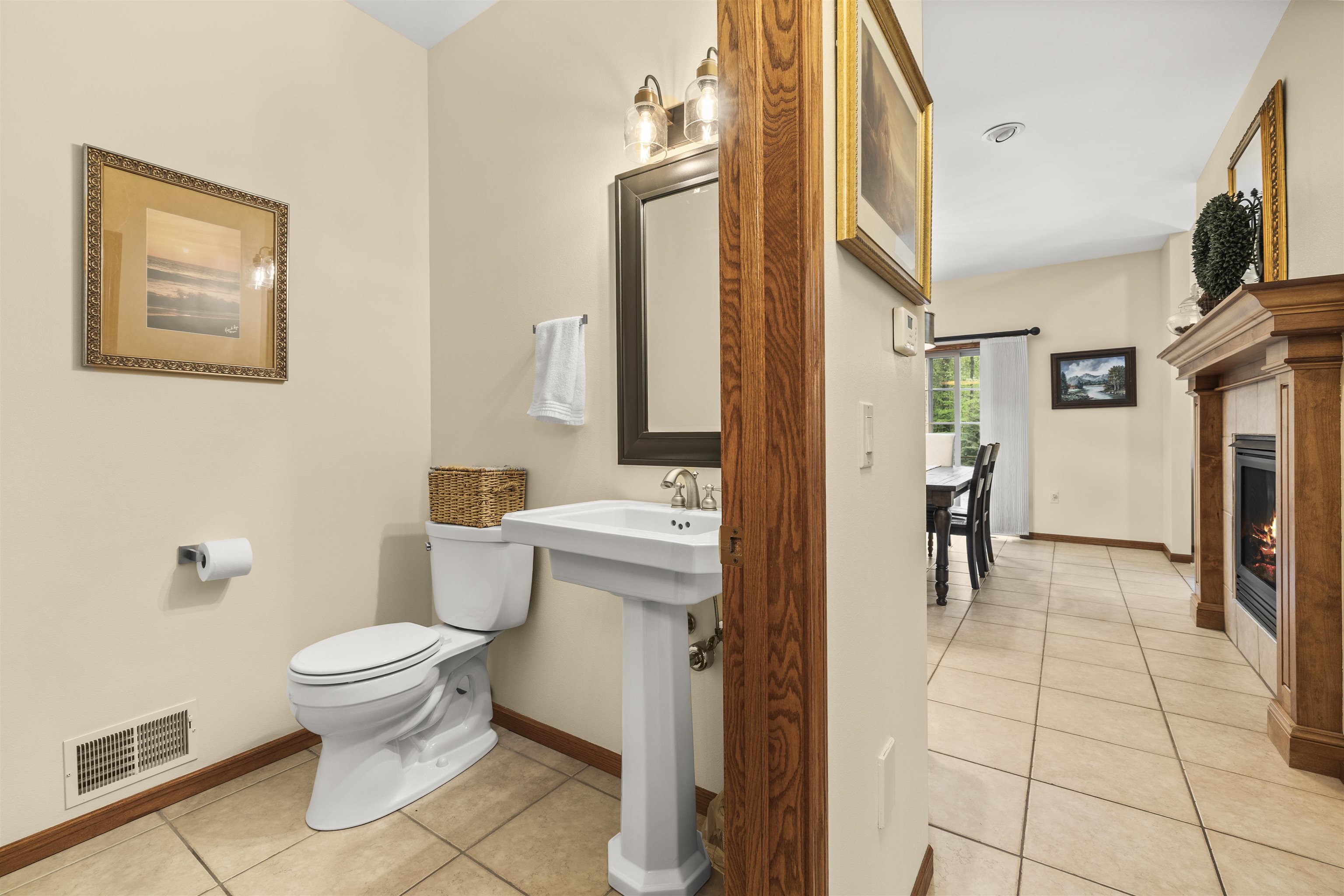 4700 BEAVER DAM ROAD, Stevens Point, Wisconsin 54482, 5 Bedrooms Bedrooms, ,3 BathroomsBathrooms,Residential,For Sale,4700 BEAVER DAM ROAD,22502078