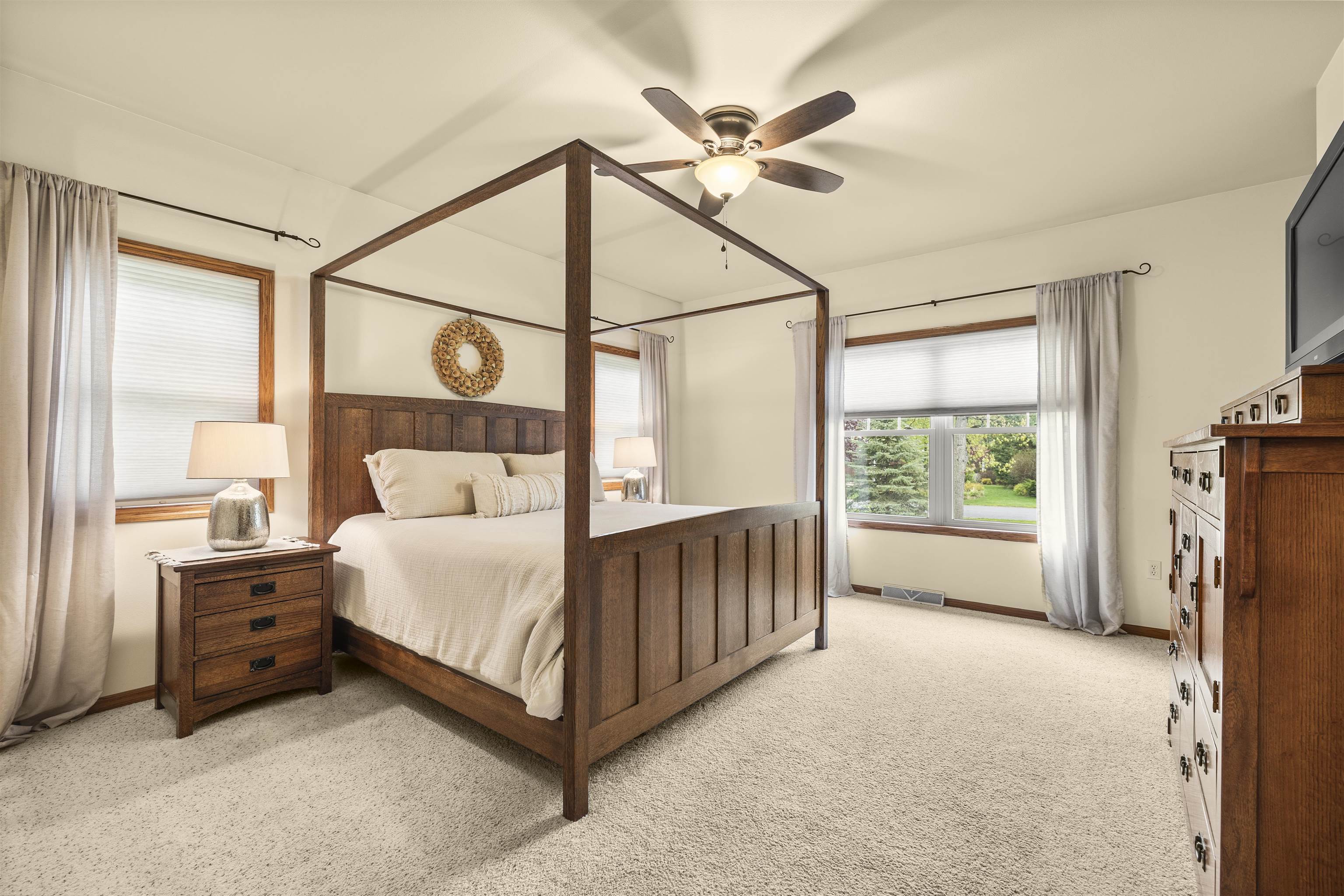 4700 BEAVER DAM ROAD, Stevens Point, Wisconsin 54482, 5 Bedrooms Bedrooms, ,3 BathroomsBathrooms,Residential,For Sale,4700 BEAVER DAM ROAD,22502078