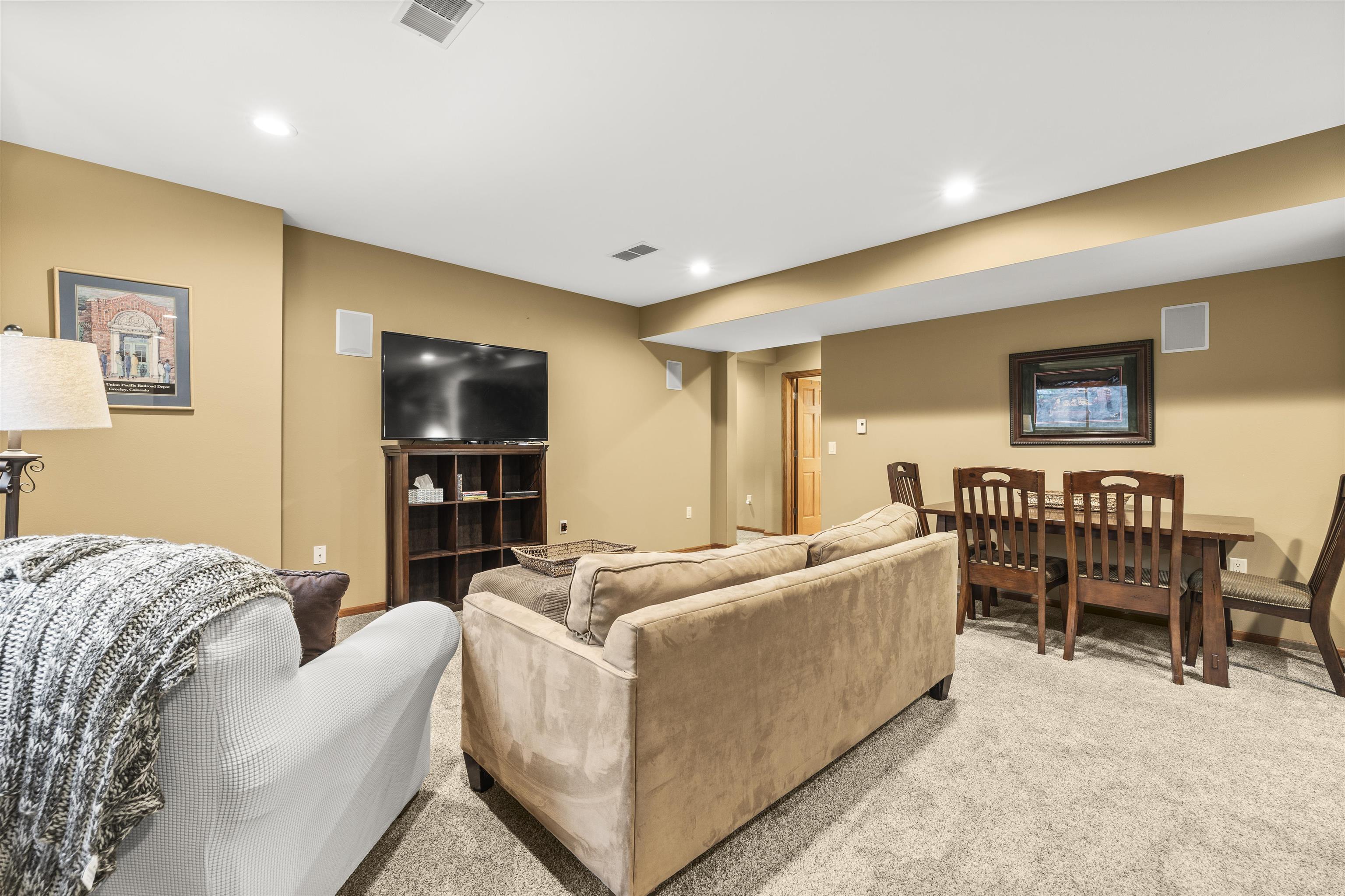 4700 BEAVER DAM ROAD, Stevens Point, Wisconsin 54482, 5 Bedrooms Bedrooms, ,3 BathroomsBathrooms,Residential,For Sale,4700 BEAVER DAM ROAD,22502078